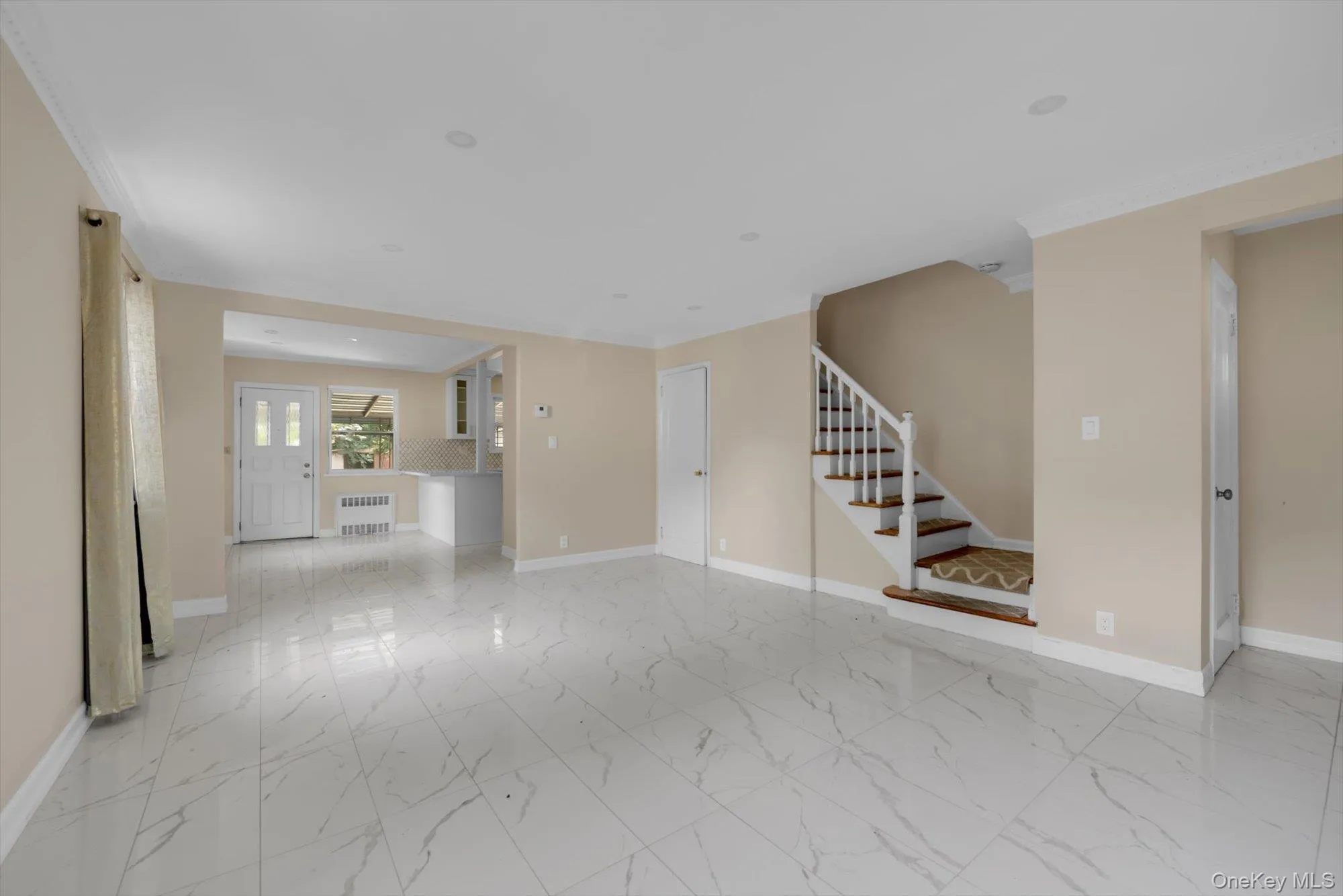164-38 76th Road, New York, NY, 3 Bedrooms Bedrooms, 6 Rooms Rooms,2 BathroomsBathrooms,Residential,For Rent,76th,0,1057339 164-38 76th Road, New York, NY, 3 Bedrooms Bedrooms, 6 Rooms Rooms,2 BathroomsBathrooms,Residential,For Rent,76th,0,1057339