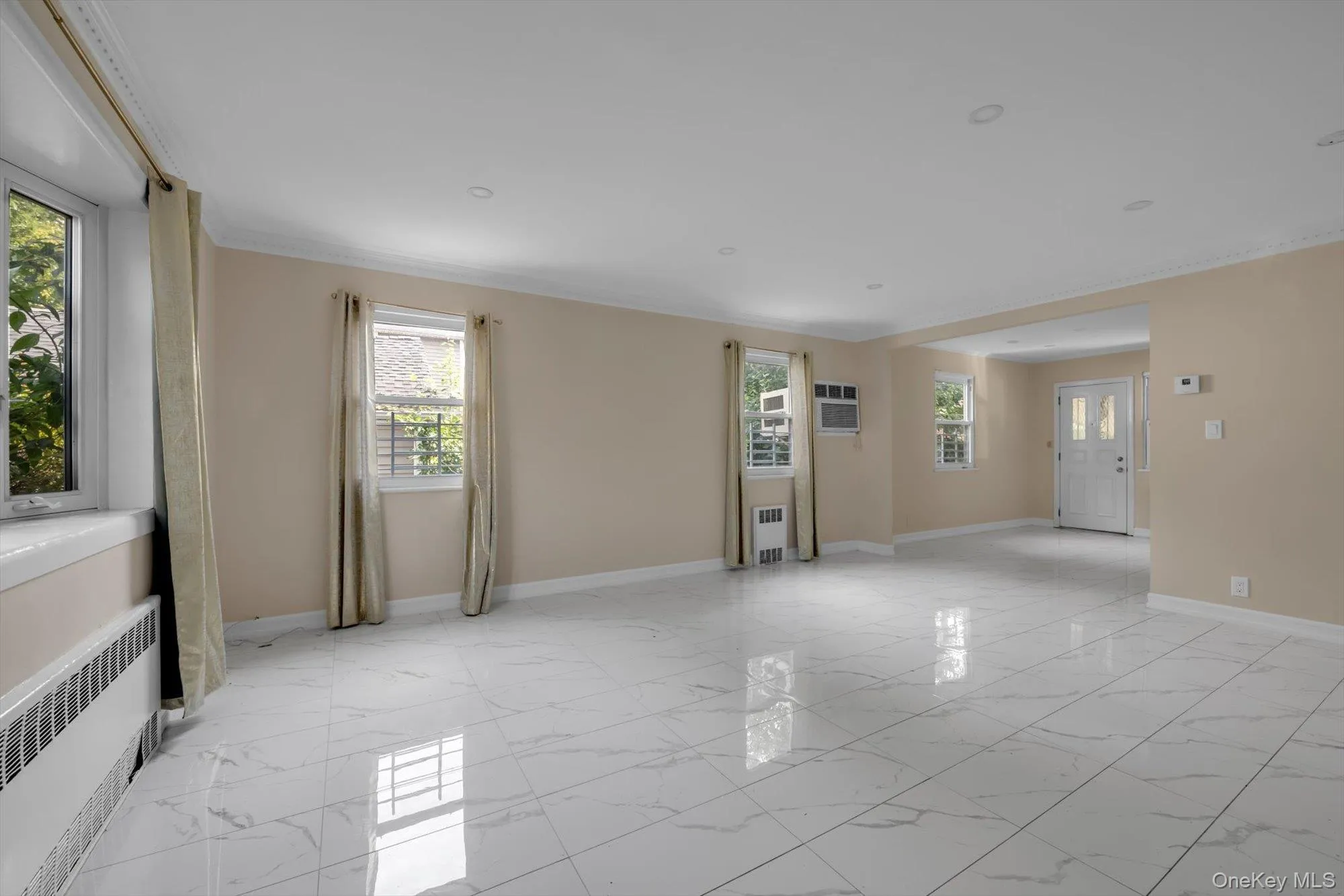 164-38 76th Road, New York, NY, 3 Bedrooms Bedrooms, 6 Rooms Rooms,2 BathroomsBathrooms,Residential,For Rent,76th,0,1057339 164-38 76th Road, New York, NY, 3 Bedrooms Bedrooms, 6 Rooms Rooms,2 BathroomsBathrooms,Residential,For Rent,76th,0,1057339