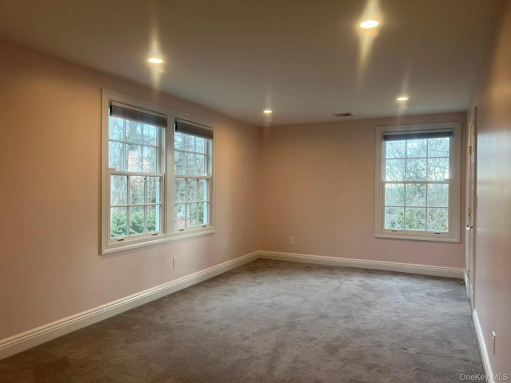 12 The Intervale, North Hempstead, NY, 5 Bedrooms Bedrooms, 11 Rooms Rooms,5 BathroomsBathrooms,Residential Lease,For Rent,The Intervale,0,1057343 12 The Intervale, North Hempstead, NY, 5 Bedrooms Bedrooms, 11 Rooms Rooms,5 BathroomsBathrooms,Residential Lease,For Rent,The Intervale,0,1057343