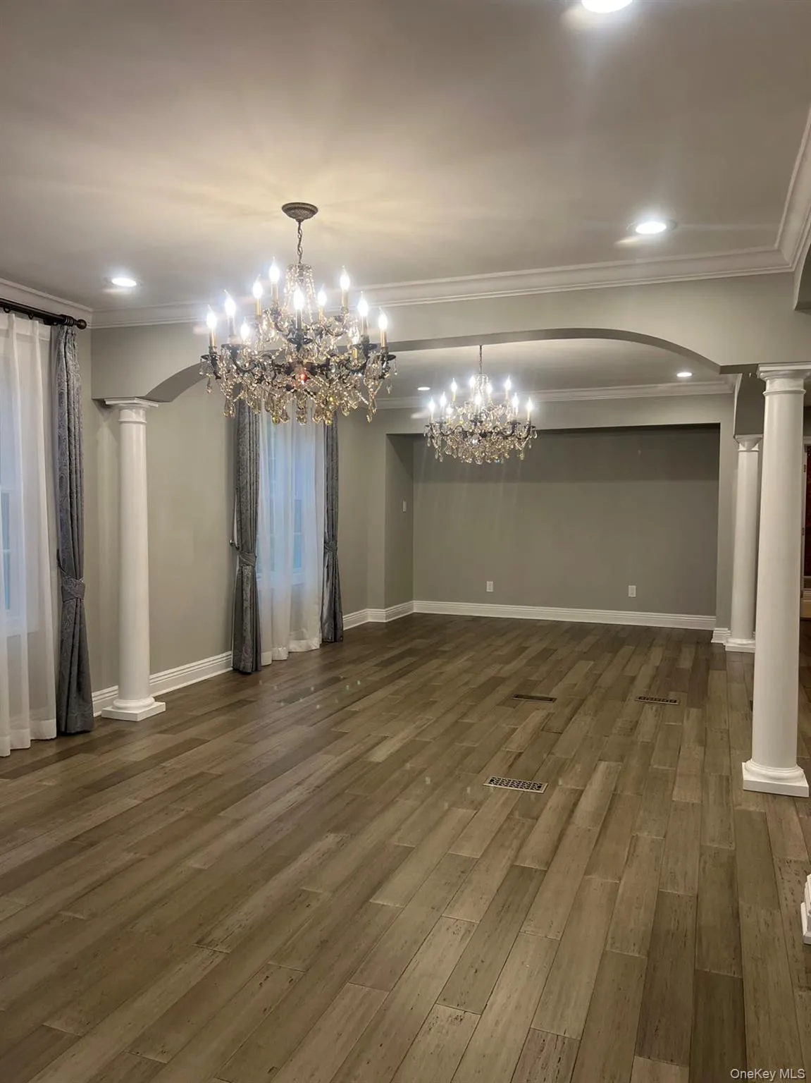 12 The Intervale, North Hempstead, NY, 5 Bedrooms Bedrooms, 11 Rooms Rooms,5 BathroomsBathrooms,Residential Lease,For Rent,The Intervale,0,1057343 12 The Intervale, North Hempstead, NY, 5 Bedrooms Bedrooms, 11 Rooms Rooms,5 BathroomsBathrooms,Residential Lease,For Rent,The Intervale,0,1057343