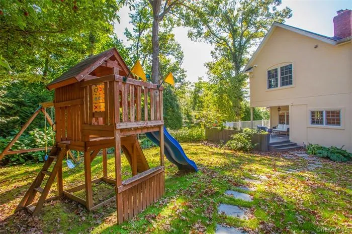 12 The Intervale, North Hempstead, NY, 5 Bedrooms Bedrooms, 11 Rooms Rooms,5 BathroomsBathrooms,Residential Lease,For Rent,The Intervale,0,1057343 12 The Intervale, North Hempstead, NY, 5 Bedrooms Bedrooms, 11 Rooms Rooms,5 BathroomsBathrooms,Residential Lease,For Rent,The Intervale,0,1057343