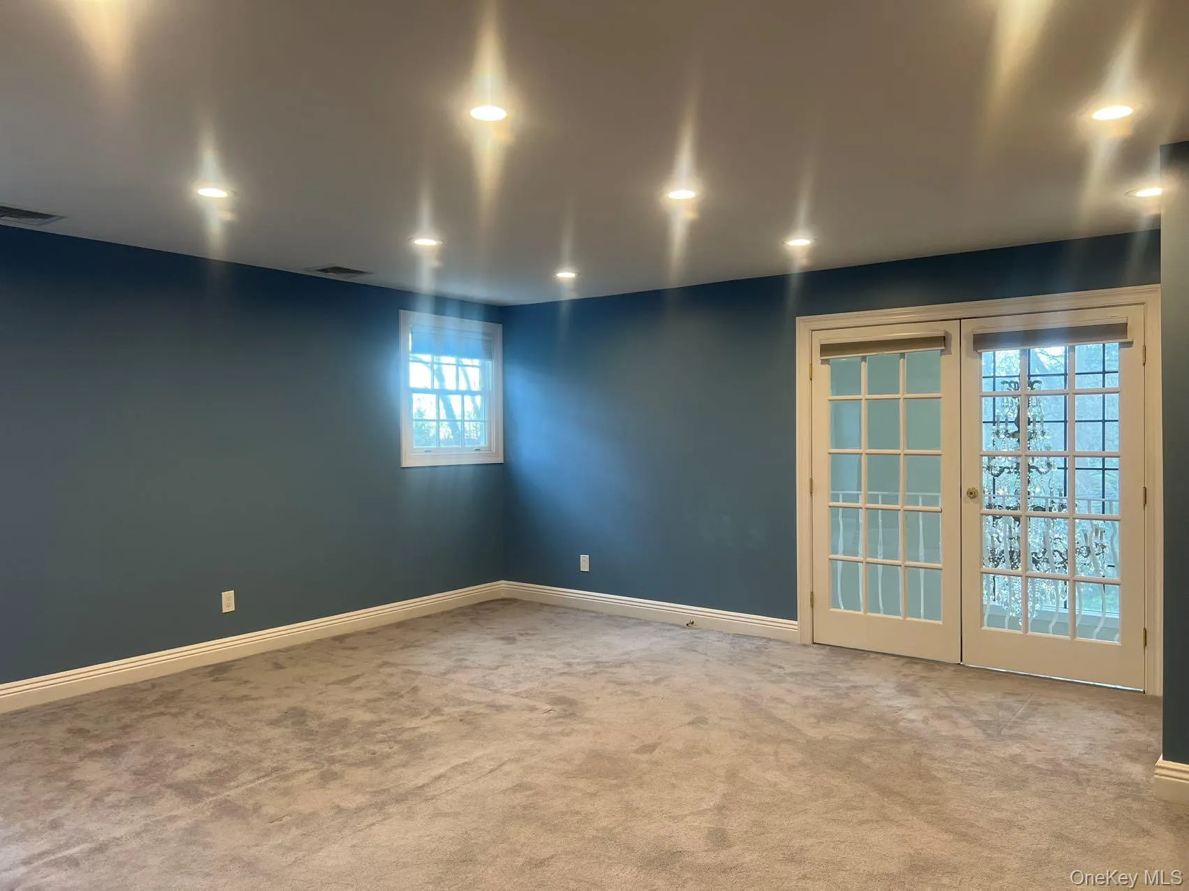 12 The Intervale, North Hempstead, NY, 5 Bedrooms Bedrooms, 11 Rooms Rooms,5 BathroomsBathrooms,Residential Lease,For Rent,The Intervale,0,1057343 12 The Intervale, North Hempstead, NY, 5 Bedrooms Bedrooms, 11 Rooms Rooms,5 BathroomsBathrooms,Residential Lease,For Rent,The Intervale,0,1057343