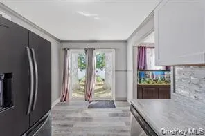 32 Pine Tree Drive, Brookhaven, NY, 2 Bedrooms Bedrooms, 7 Rooms Rooms,2 BathroomsBathrooms,Residential,For Rent,Pine Tree,0,1057350 32 Pine Tree Drive, Brookhaven, NY, 2 Bedrooms Bedrooms, 7 Rooms Rooms,2 BathroomsBathrooms,Residential,For Rent,Pine Tree,0,1057350