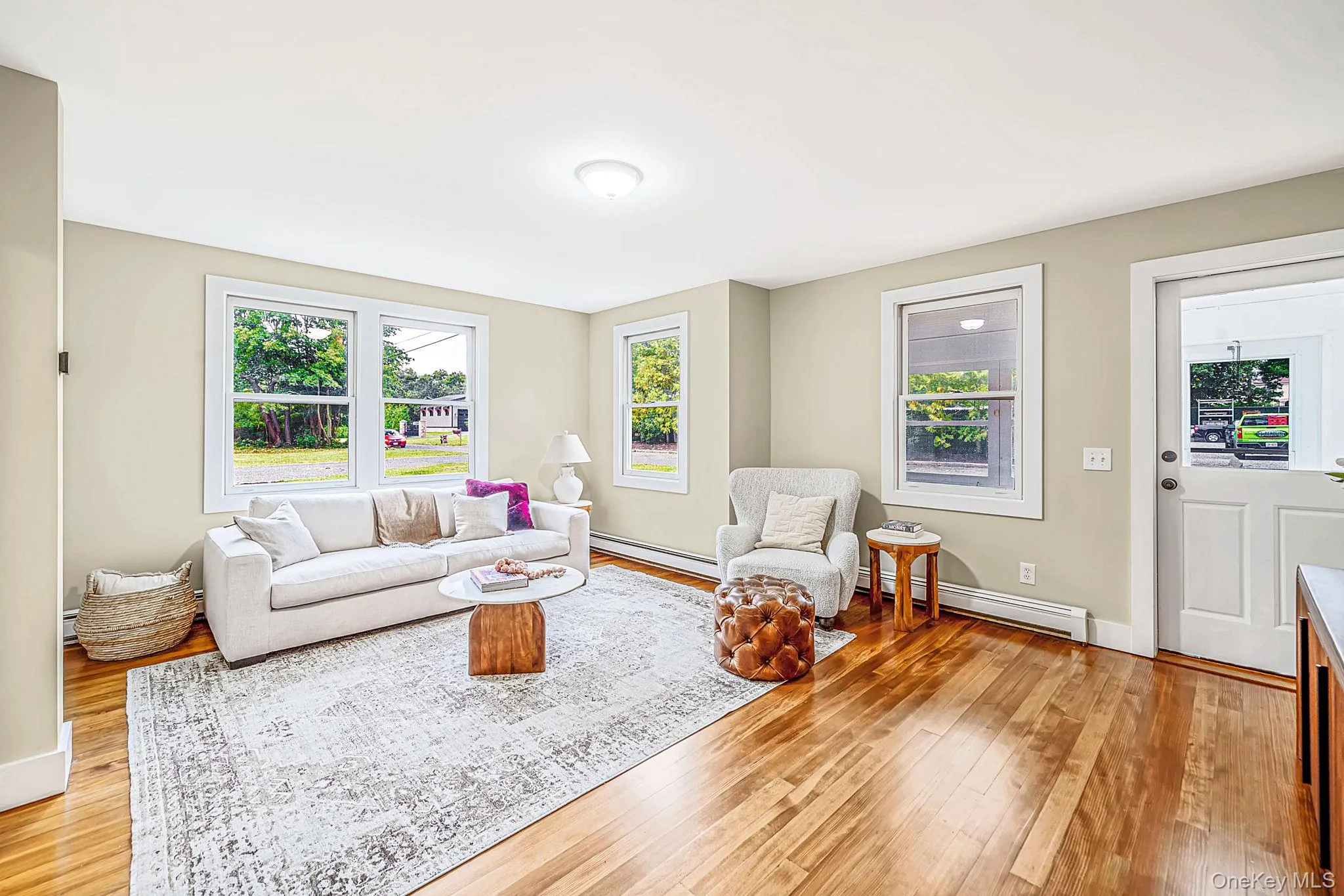 61 Bank Street, Brookhaven, NY, 3 Bedrooms Bedrooms, 7 Rooms Rooms,2 BathroomsBathrooms,Residential,For Rent,Bank,0,1057352 61 Bank Street, Brookhaven, NY, 3 Bedrooms Bedrooms, 7 Rooms Rooms,2 BathroomsBathrooms,Residential,For Rent,Bank,0,1057352
