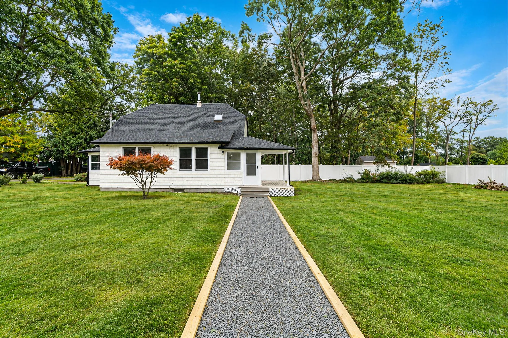 61 Bank Street, Brookhaven, NY, 3 Bedrooms Bedrooms, 7 Rooms Rooms,2 BathroomsBathrooms,Residential,For Rent,Bank,0,1057352 61 Bank Street, Brookhaven, NY, 3 Bedrooms Bedrooms, 7 Rooms Rooms,2 BathroomsBathrooms,Residential,For Rent,Bank,0,1057352