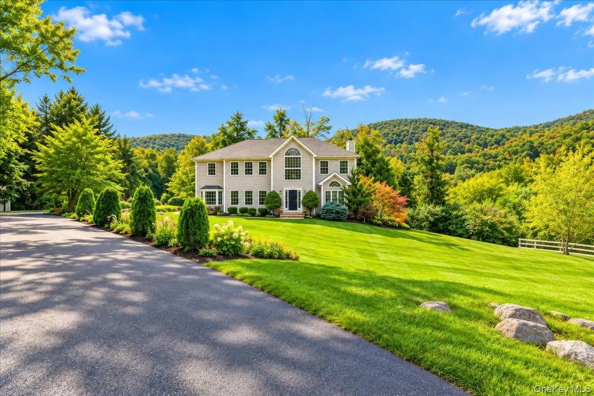 3 Miller Road, Putnam Valley, NY, 4 Bedrooms Bedrooms, 8 Rooms Rooms,2 BathroomsBathrooms,Residential,For Rent,Miller,0,1057359 3 Miller Road, Putnam Valley, NY, 4 Bedrooms Bedrooms, 8 Rooms Rooms,2 BathroomsBathrooms,Residential,For Rent,Miller,0,1057359