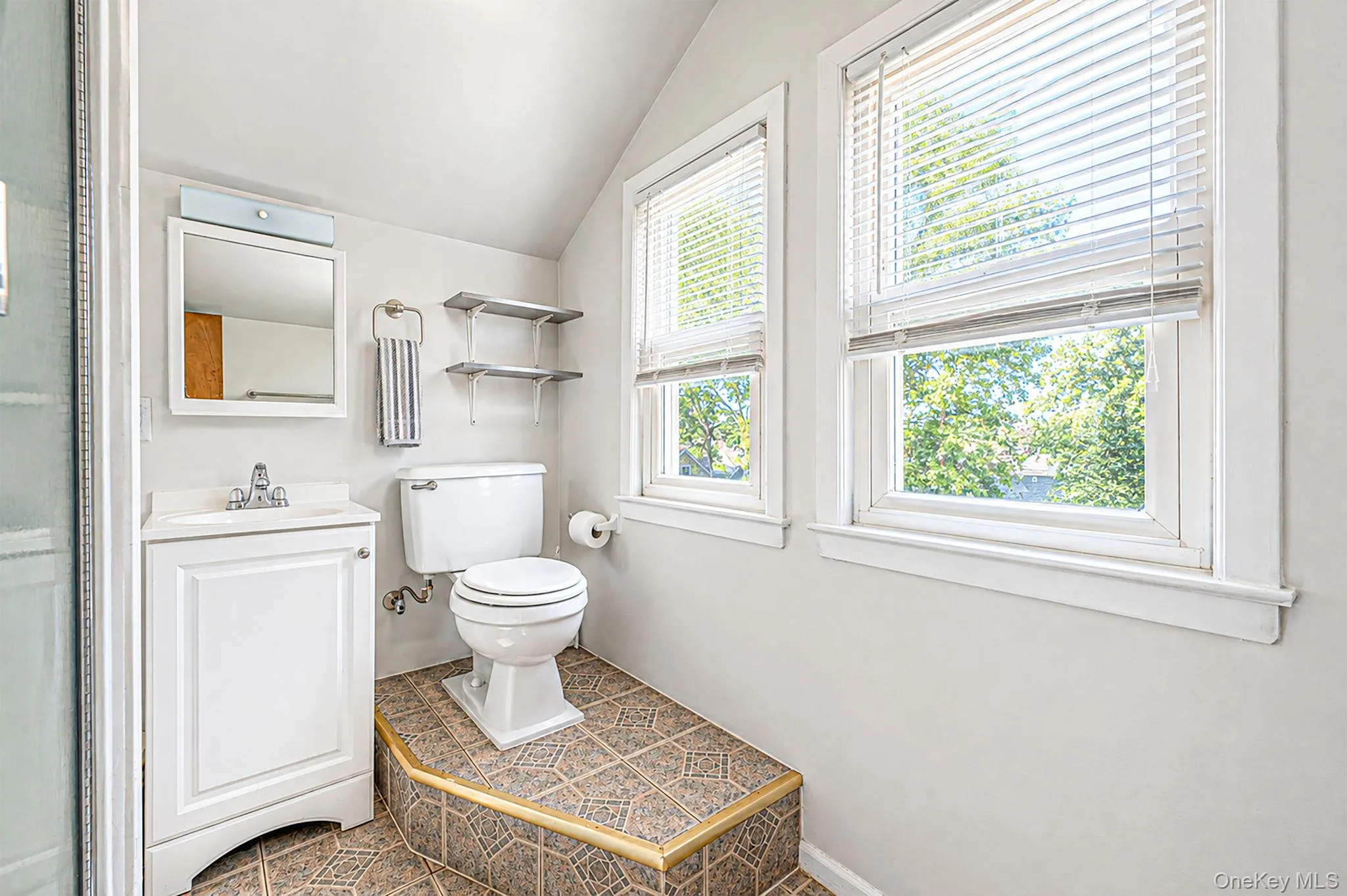 309 Garfield Avenue, Hempstead, NY, 4 Bedrooms Bedrooms, 8 Rooms Rooms,2 BathroomsBathrooms,Residential,For Rent,Garfield,0,1057362 309 Garfield Avenue, Hempstead, NY, 4 Bedrooms Bedrooms, 8 Rooms Rooms,2 BathroomsBathrooms,Residential,For Rent,Garfield,0,1057362
