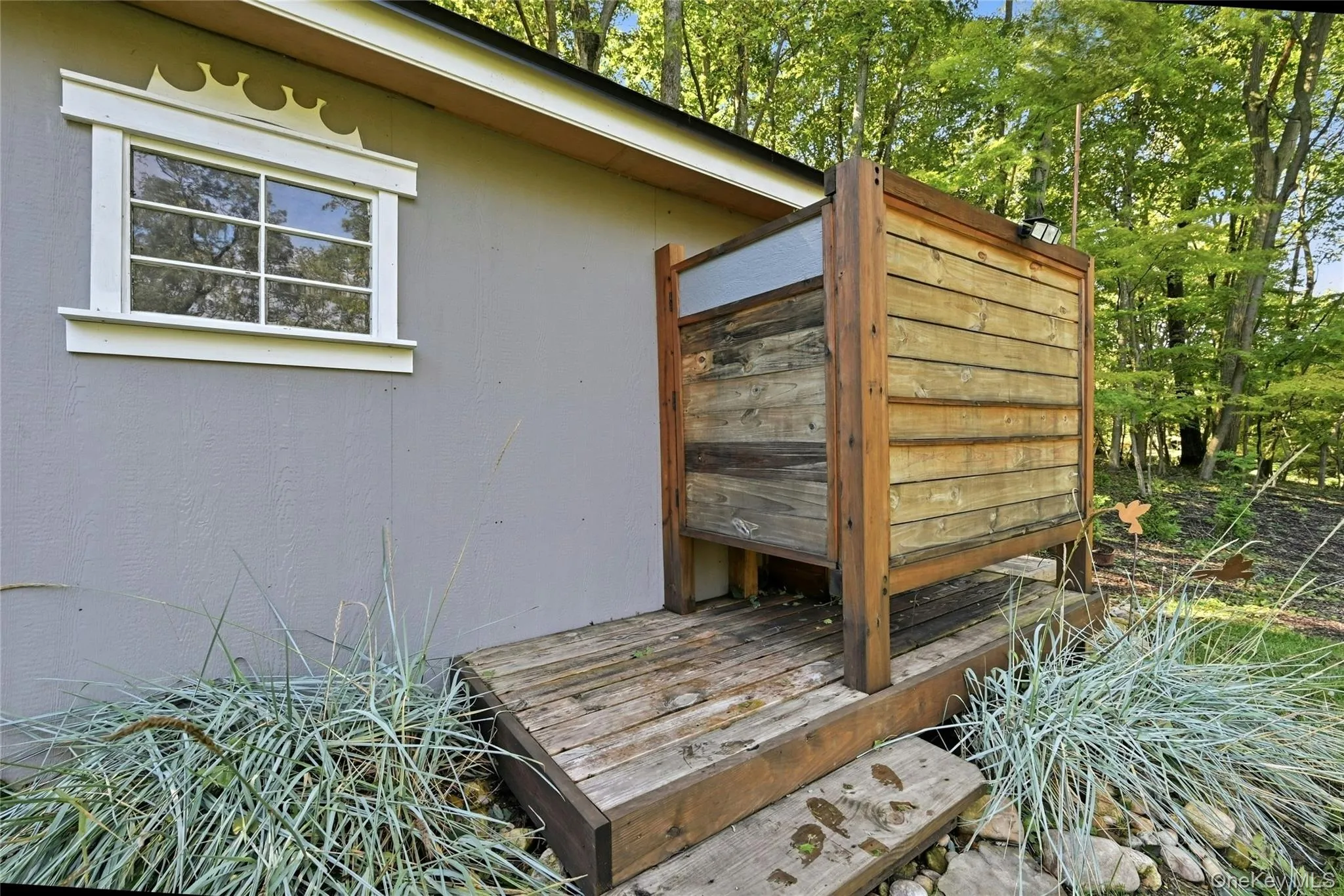 595 Moriches Road, Smithtown, NY, 3 Bedrooms Bedrooms, 10 Rooms Rooms,3 BathroomsBathrooms,Residential,For Rent,Moriches,0,1057363 595 Moriches Road, Smithtown, NY, 3 Bedrooms Bedrooms, 10 Rooms Rooms,3 BathroomsBathrooms,Residential,For Rent,Moriches,0,1057363