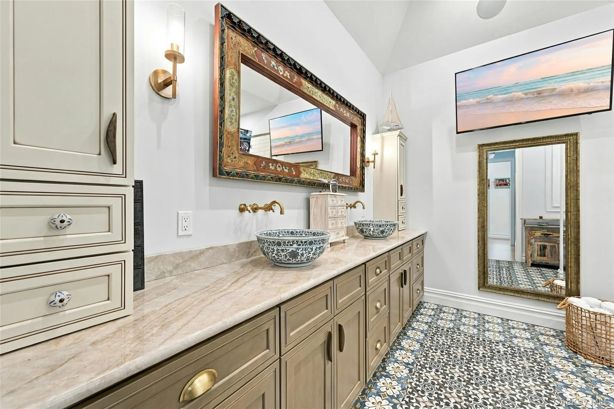 595 Moriches Road, Smithtown, NY, 3 Bedrooms Bedrooms, 10 Rooms Rooms,3 BathroomsBathrooms,Residential,For Rent,Moriches,0,1057363 595 Moriches Road, Smithtown, NY, 3 Bedrooms Bedrooms, 10 Rooms Rooms,3 BathroomsBathrooms,Residential,For Rent,Moriches,0,1057363
