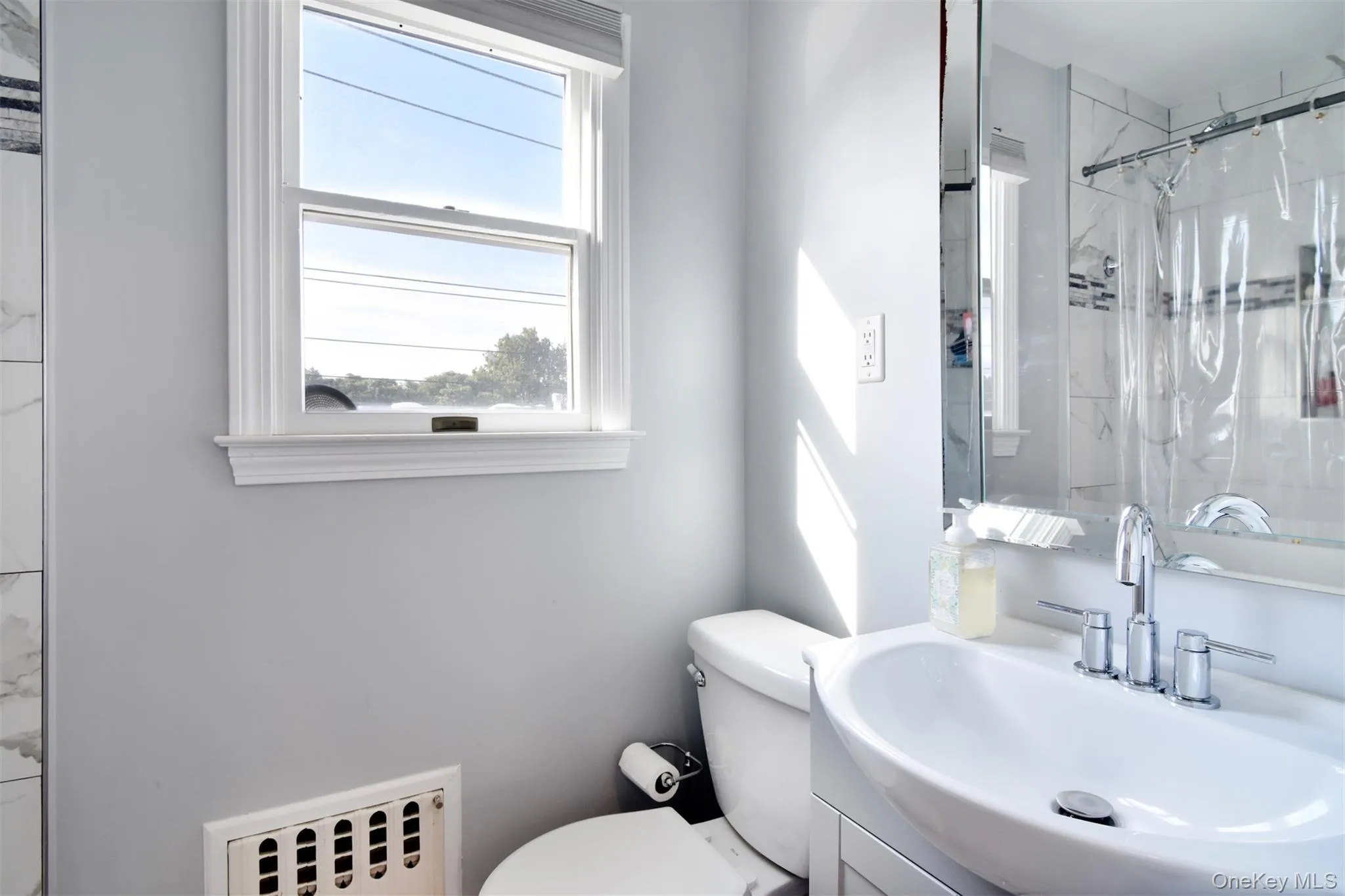 Recently renovated Bathroom Recently renovated Bathroom