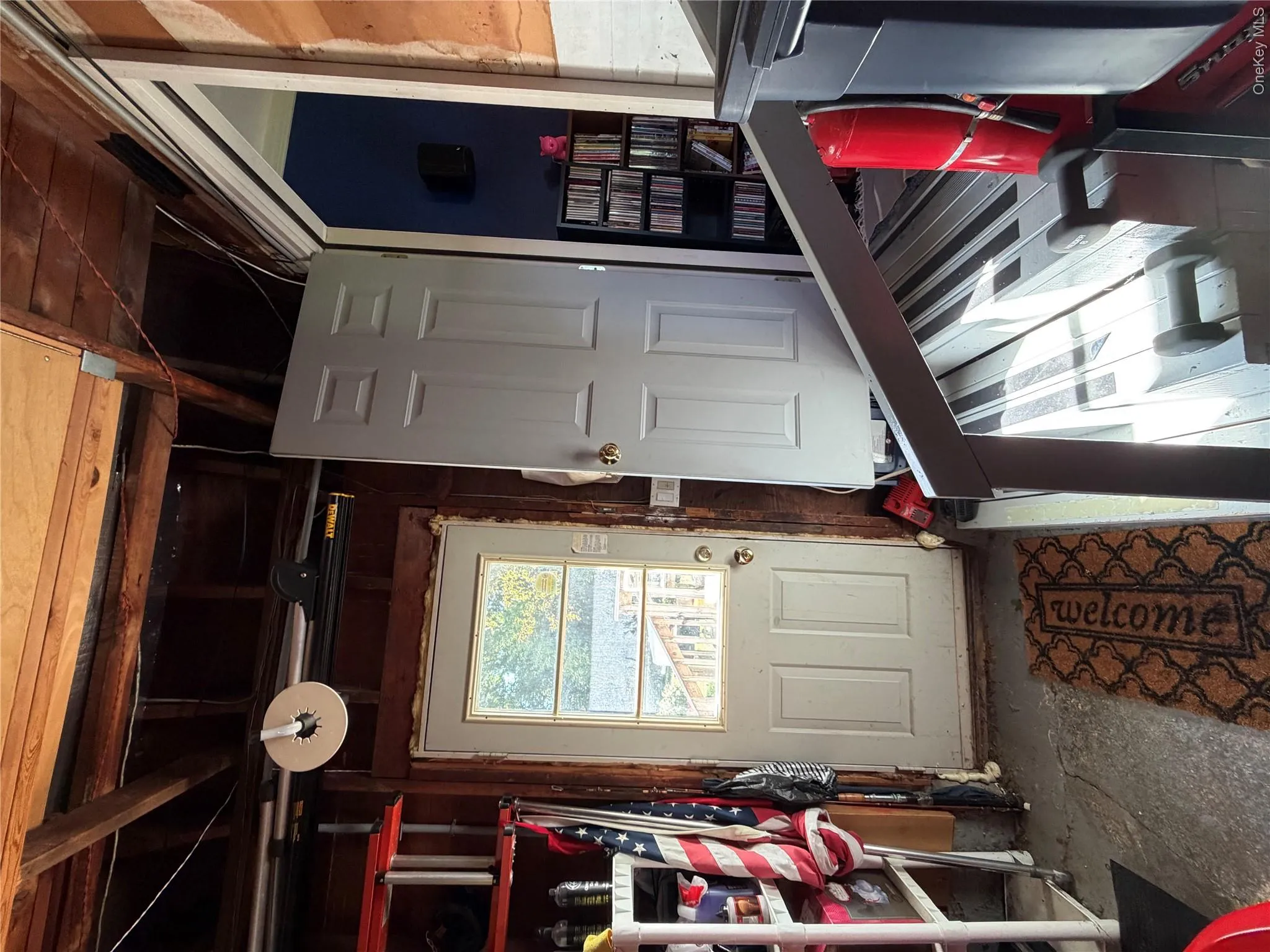 doors from the 1 car garage, into the home, and to the backyard doors from the 1 car garage, into the home, and to the backyard