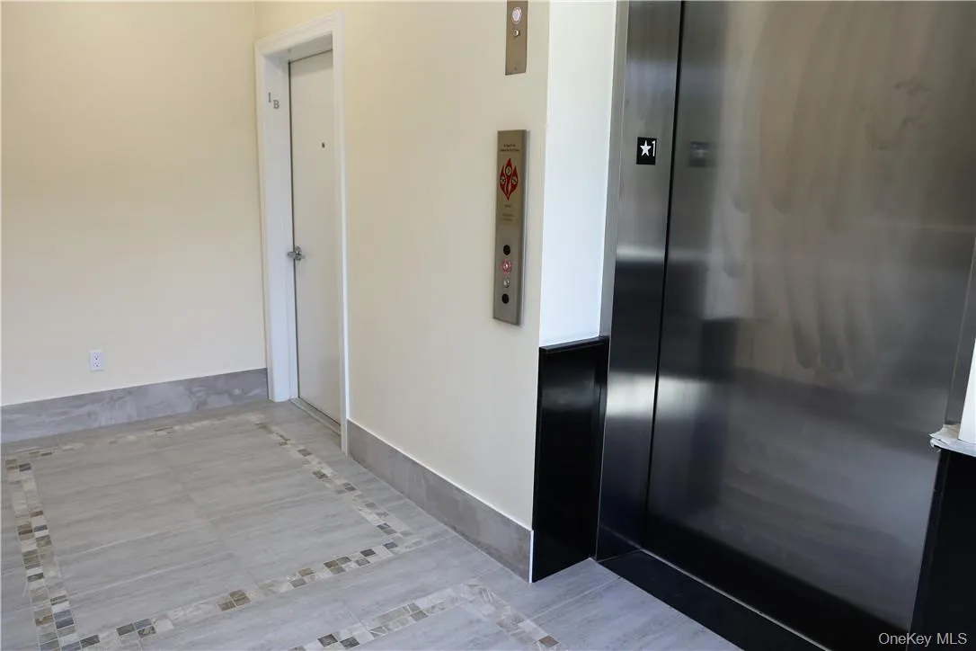 14 1-bedroom apartments on floors 1-4. 8 steps up to the first floor landing with access to the elevator. Available apartment is 3A. 14 1-bedroom apartments on floors 1-4. 8 steps up to the first floor landing with access to the elevator. Available apartment is 3A.