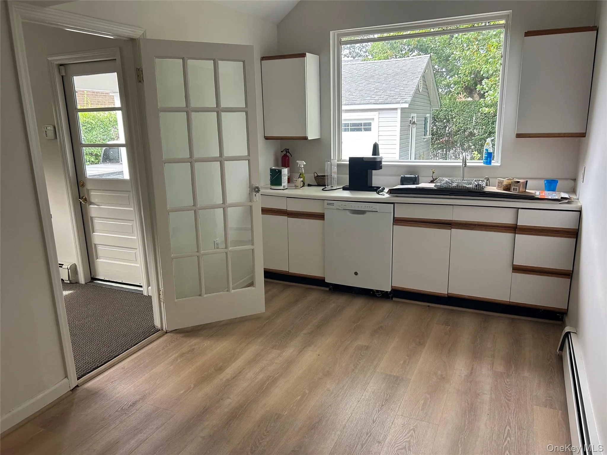 363 Wellwood Avenue, Babylon, NY, 3 Bedrooms Bedrooms, 7 Rooms Rooms,1 BathroomBathrooms,Residential,For Rent,Wellwood,0,1057369 363 Wellwood Avenue, Babylon, NY, 3 Bedrooms Bedrooms, 7 Rooms Rooms,1 BathroomBathrooms,Residential,For Rent,Wellwood,0,1057369