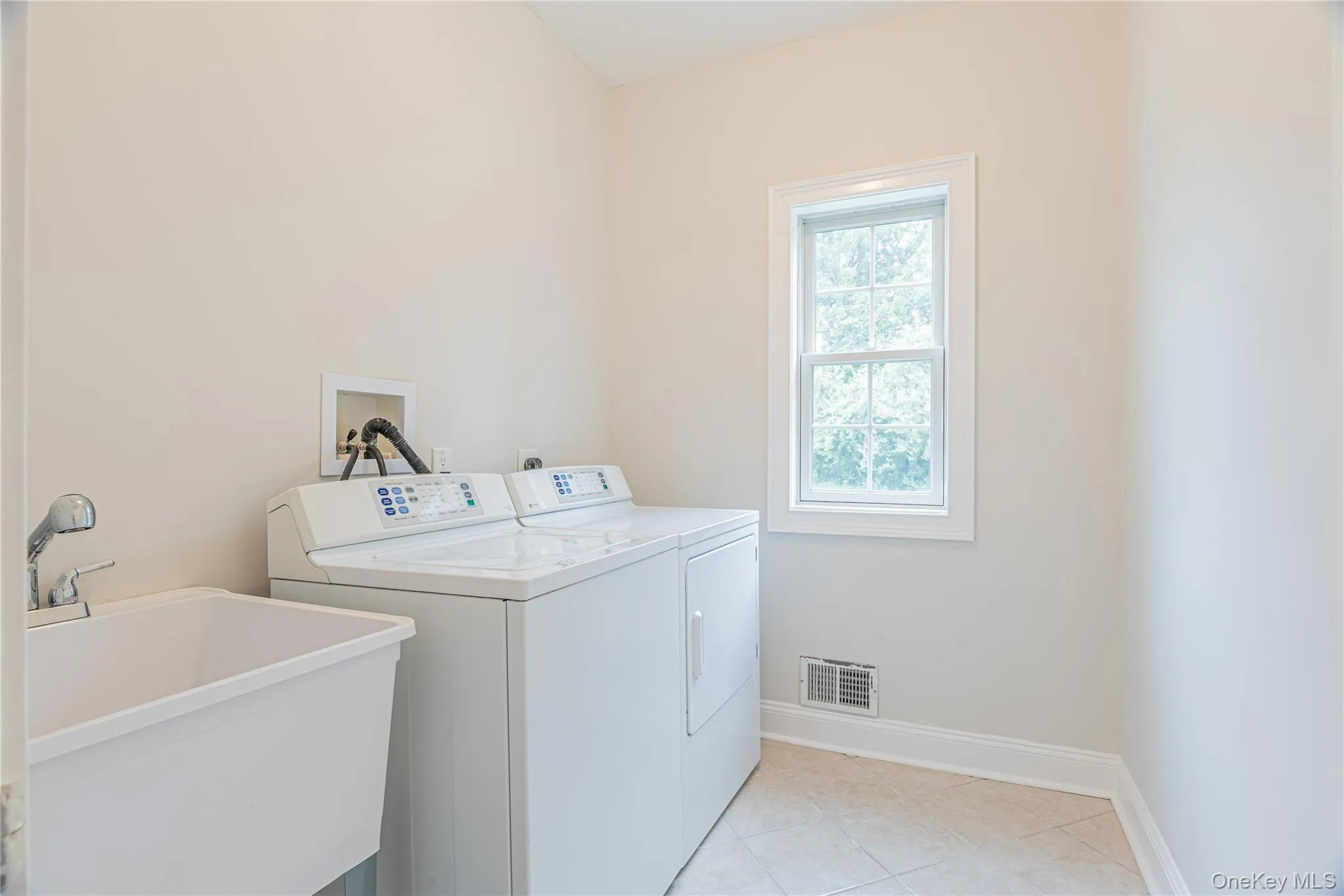 Utility Room off Kitchen Utility Room off Kitchen