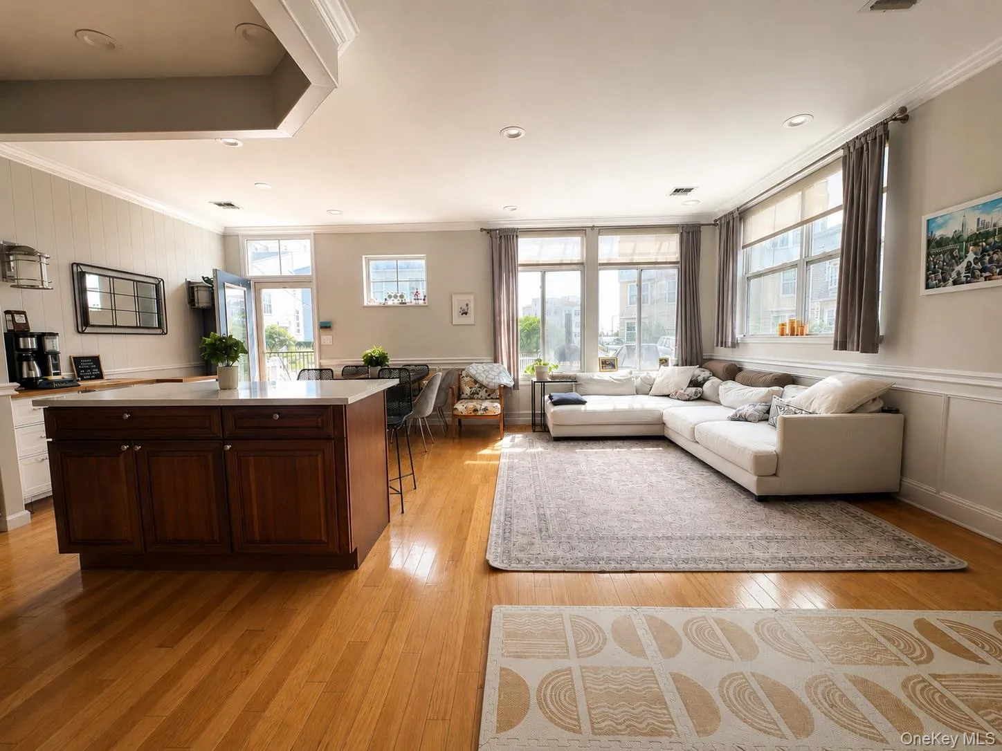 138 Beach 74th Street, New York, NY, 3 Bedrooms Bedrooms, 6 Rooms Rooms,2 BathroomsBathrooms,Residential Lease,For Rent,Beach 74th,0,1057387 138 Beach 74th Street, New York, NY, 3 Bedrooms Bedrooms, 6 Rooms Rooms,2 BathroomsBathrooms,Residential Lease,For Rent,Beach 74th,0,1057387
