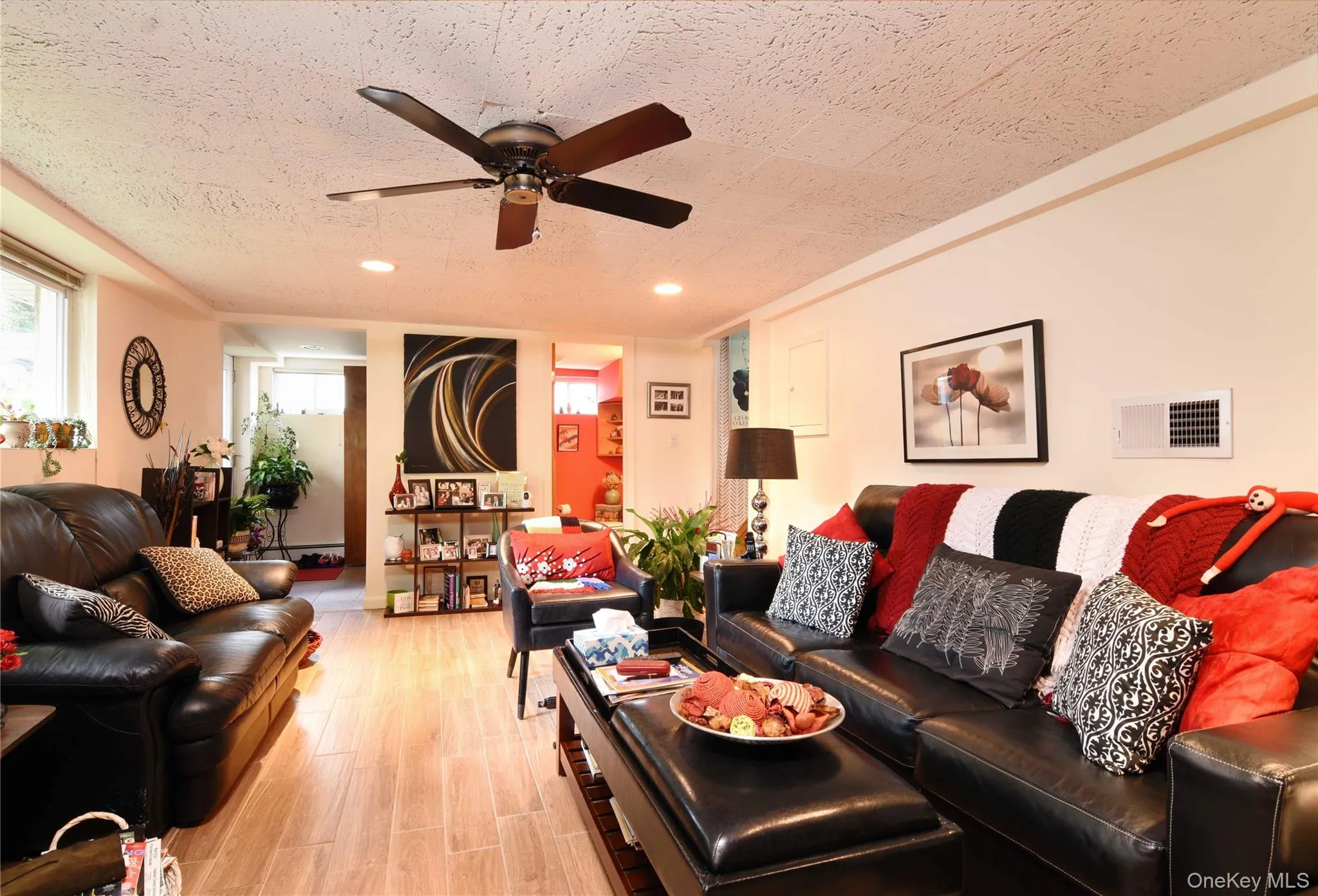 3758 Windsor Drive, Oyster Bay, NY, 3 Bedrooms Bedrooms, 8 Rooms Rooms,2 BathroomsBathrooms,Residential,For Rent,Windsor,0,1057391 3758 Windsor Drive, Oyster Bay, NY, 3 Bedrooms Bedrooms, 8 Rooms Rooms,2 BathroomsBathrooms,Residential,For Rent,Windsor,0,1057391