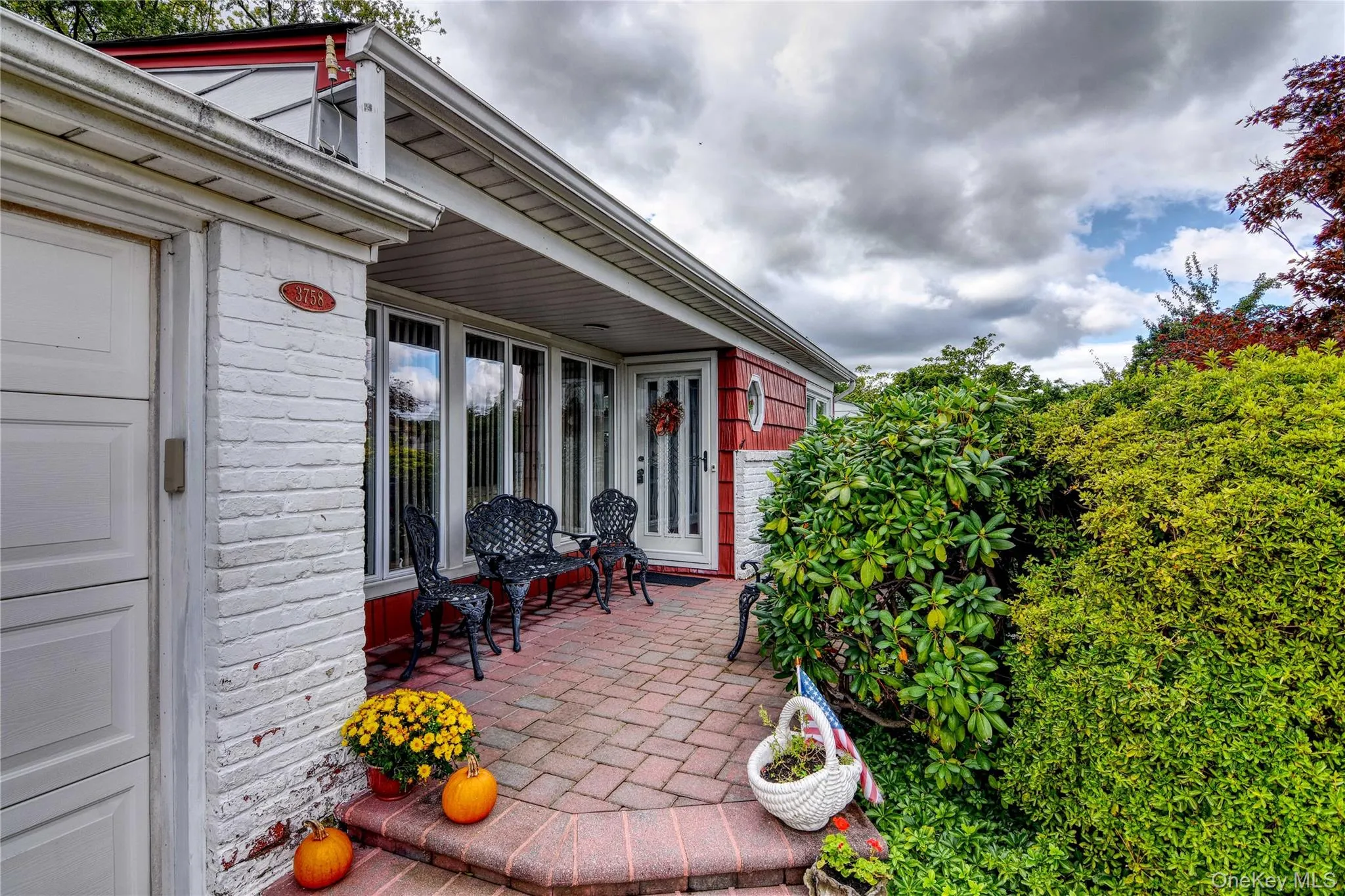 3758 Windsor Drive, Oyster Bay, NY, 3 Bedrooms Bedrooms, 8 Rooms Rooms,2 BathroomsBathrooms,Residential,For Rent,Windsor,0,1057391 3758 Windsor Drive, Oyster Bay, NY, 3 Bedrooms Bedrooms, 8 Rooms Rooms,2 BathroomsBathrooms,Residential,For Rent,Windsor,0,1057391
