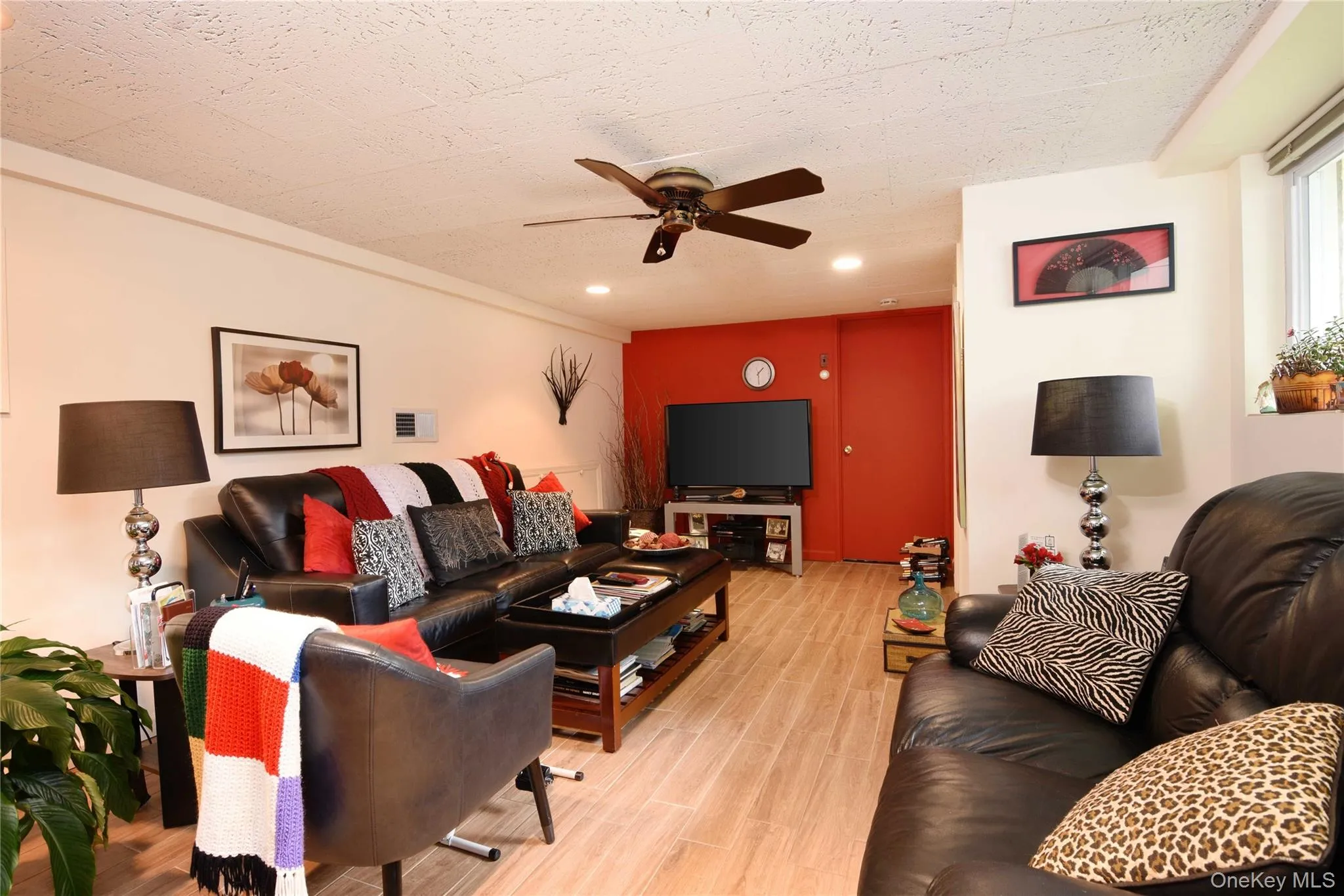 3758 Windsor Drive, Oyster Bay, NY, 3 Bedrooms Bedrooms, 8 Rooms Rooms,2 BathroomsBathrooms,Residential,For Rent,Windsor,0,1057391 3758 Windsor Drive, Oyster Bay, NY, 3 Bedrooms Bedrooms, 8 Rooms Rooms,2 BathroomsBathrooms,Residential,For Rent,Windsor,0,1057391