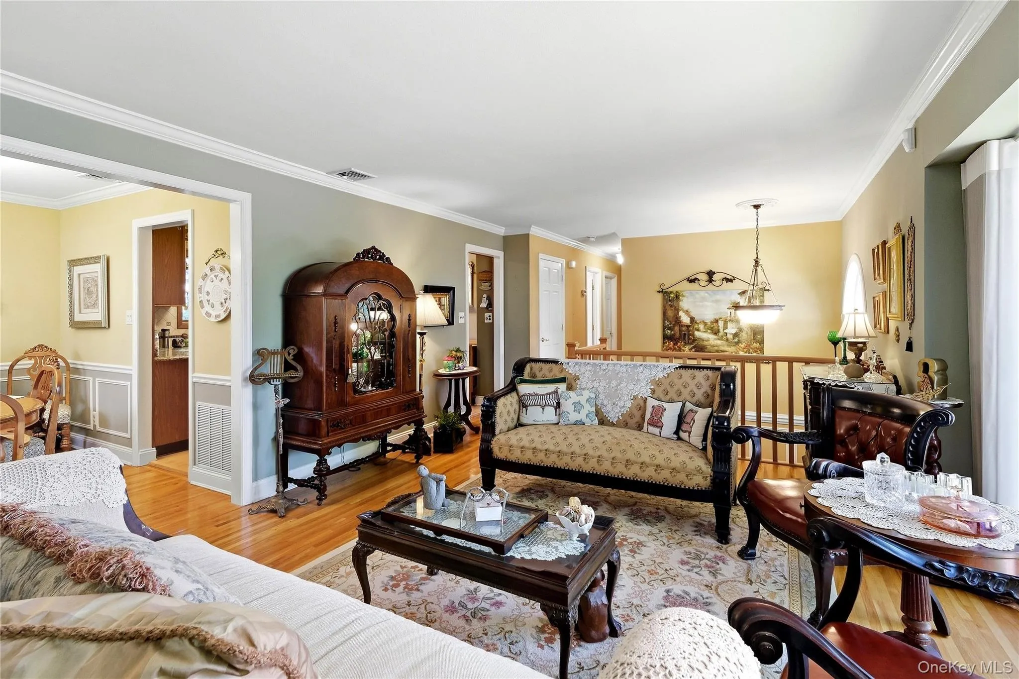 26 Pickwick Hill Drive, Huntington, NY, 3 Bedrooms Bedrooms, 11 Rooms Rooms,2 BathroomsBathrooms,Residential,For Rent,Pickwick Hill,0,1057394 26 Pickwick Hill Drive, Huntington, NY, 3 Bedrooms Bedrooms, 11 Rooms Rooms,2 BathroomsBathrooms,Residential,For Rent,Pickwick Hill,0,1057394