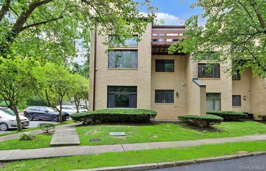 Unit entrance is located on the corner of the ground floor in the rear of the building Unit entrance is located on the corner of the ground floor in the rear of the building