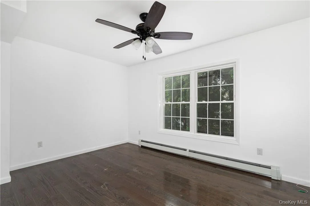 80 Dorsey Lane, Hyde Park, NY, 2 Bedrooms Bedrooms, 4 Rooms Rooms,1 BathroomBathrooms,Residential Lease,For Rent,Dorsey,0,1057400 80 Dorsey Lane, Hyde Park, NY, 2 Bedrooms Bedrooms, 4 Rooms Rooms,1 BathroomBathrooms,Residential Lease,For Rent,Dorsey,0,1057400