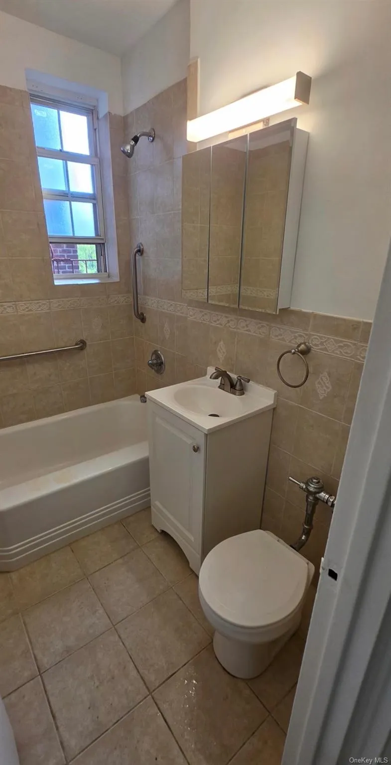 790 Bronx River Road, Yonkers, NY, 1 Room Rooms,1 BathroomBathrooms,Residential Lease,For Rent,Bronx River,0,1057402 790 Bronx River Road, Yonkers, NY, 1 Room Rooms,1 BathroomBathrooms,Residential Lease,For Rent,Bronx River,0,1057402