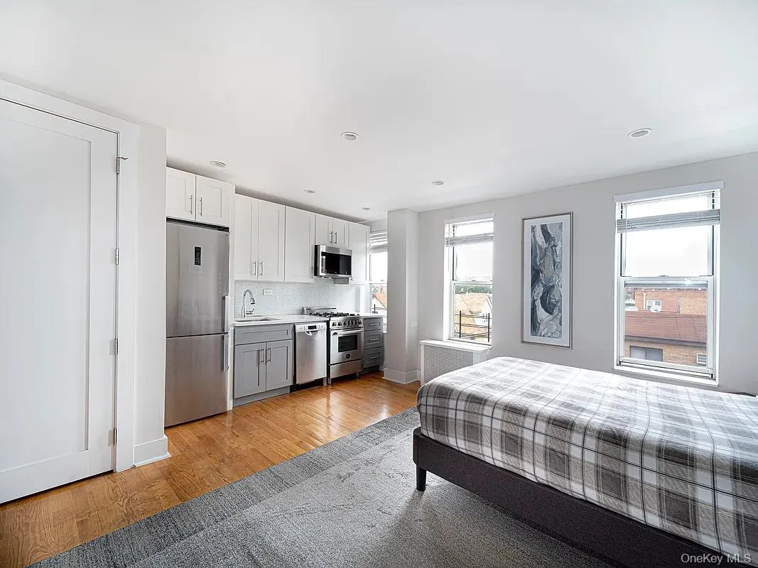 42-22 Ketcham, New York, NY, 2 Rooms Rooms,1 BathroomBathrooms,Residential,For Rent,Ketcham,0,1057407 42-22 Ketcham, New York, NY, 2 Rooms Rooms,1 BathroomBathrooms,Residential,For Rent,Ketcham,0,1057407