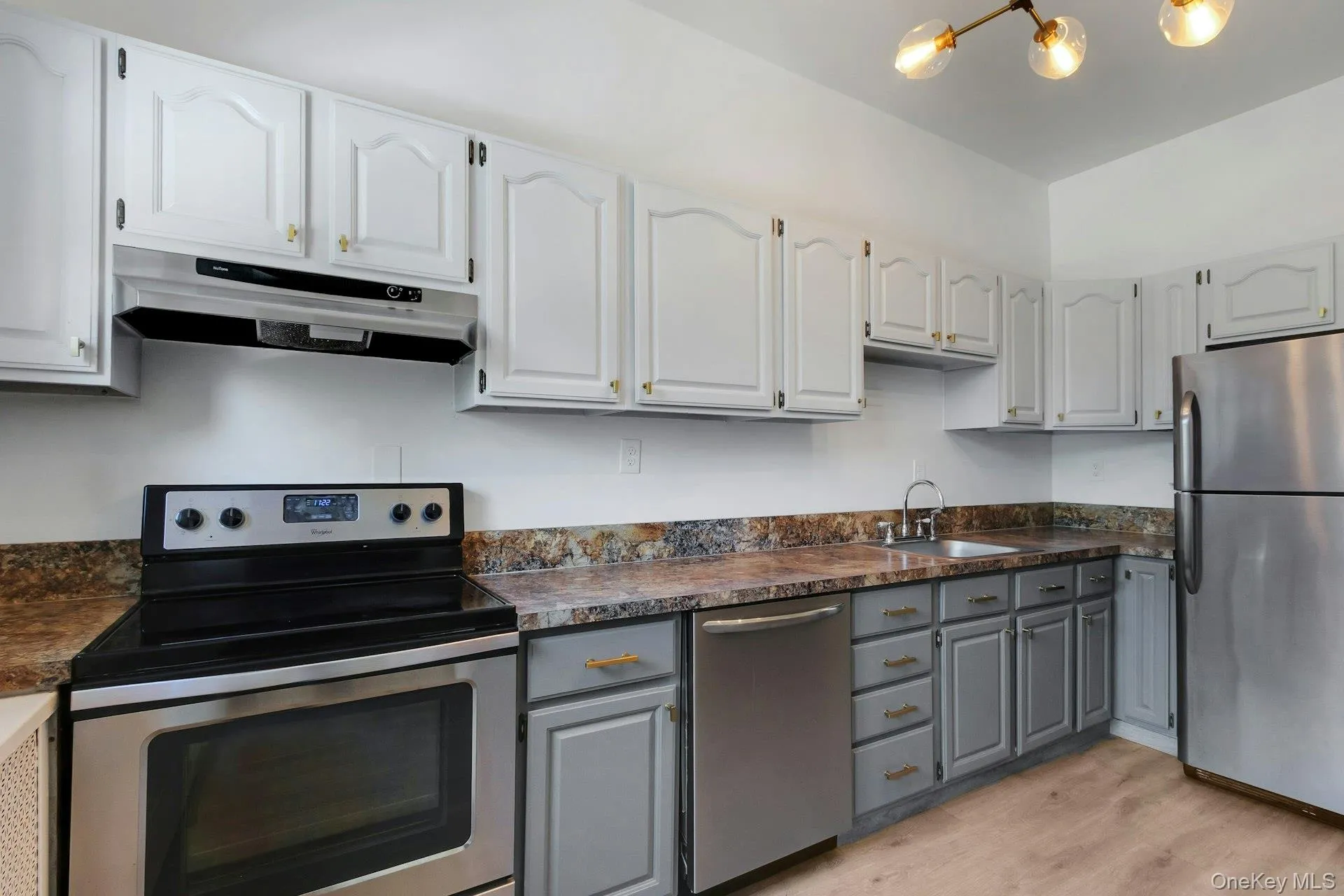 61 Crows Nest Road, Tuxedo, NY, 3 Bedroom Bedrooms, 5 Room Rooms,2 BathroomBathrooms,Residential Lease,For Rent,Crows Nest,0,1057408 61 Crows Nest Road, Tuxedo, NY, 3 Bedroom Bedrooms, 5 Room Rooms,2 BathroomBathrooms,Residential Lease,For Rent,Crows Nest,0,1057408
