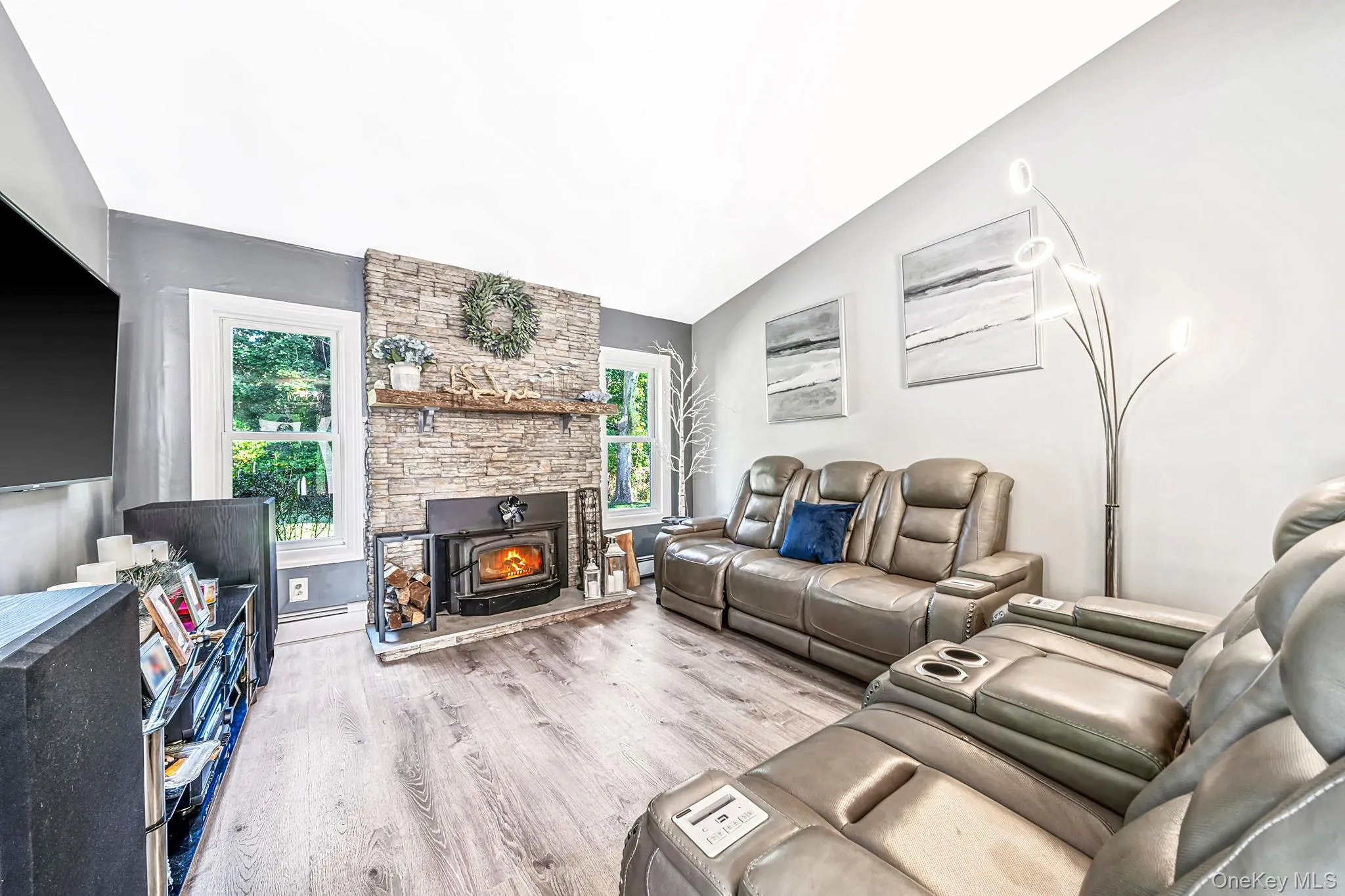 11 Folsom Lane, Brookhaven, NY, 3 Bedrooms Bedrooms, 6 Rooms Rooms,2 BathroomsBathrooms,Residential,For Rent,Folsom,0,1057410 11 Folsom Lane, Brookhaven, NY, 3 Bedrooms Bedrooms, 6 Rooms Rooms,2 BathroomsBathrooms,Residential,For Rent,Folsom,0,1057410