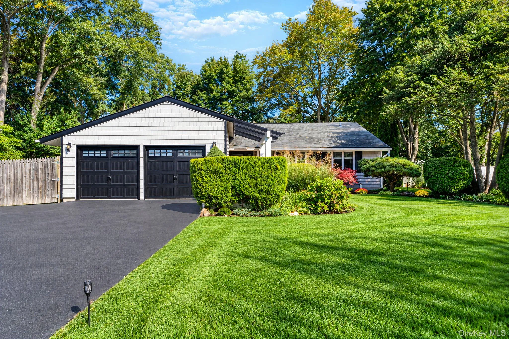 11 Folsom Lane, Brookhaven, NY, 3 Bedrooms Bedrooms, 6 Rooms Rooms,2 BathroomsBathrooms,Residential,For Rent,Folsom,0,1057410 11 Folsom Lane, Brookhaven, NY, 3 Bedrooms Bedrooms, 6 Rooms Rooms,2 BathroomsBathrooms,Residential,For Rent,Folsom,0,1057410