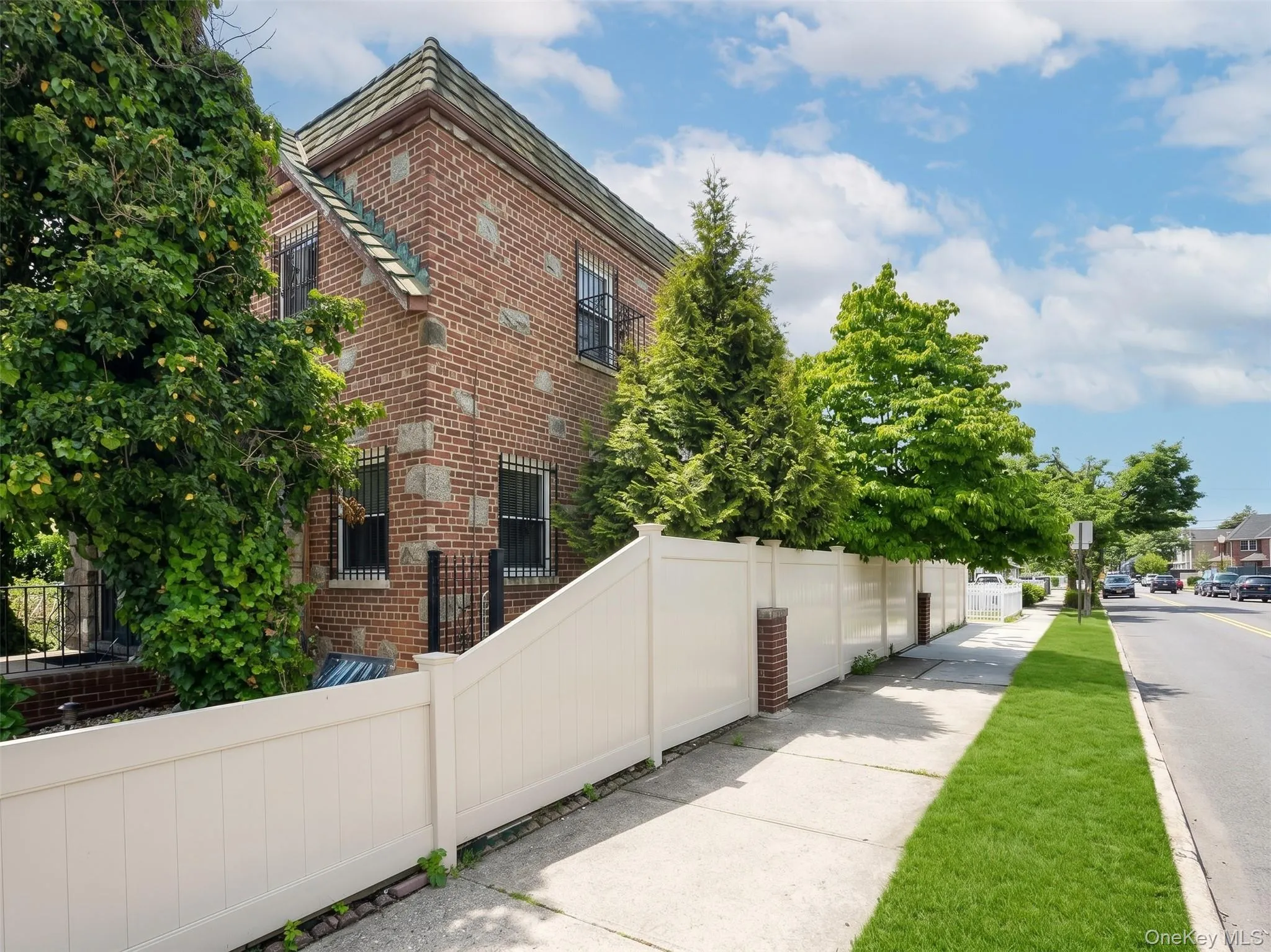 2002 150th Street, New York, NY, 3 Bedrooms Bedrooms, 8 Rooms Rooms,1 BathroomBathrooms,Residential,For Rent,150th,0,1057420 2002 150th Street, New York, NY, 3 Bedrooms Bedrooms, 8 Rooms Rooms,1 BathroomBathrooms,Residential,For Rent,150th,0,1057420