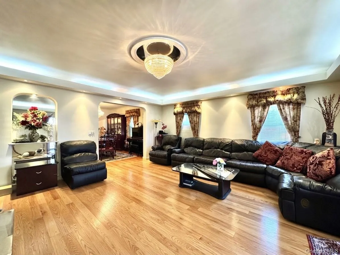 2002 150th Street, New York, NY, 3 Bedrooms Bedrooms, 8 Rooms Rooms,1 BathroomBathrooms,Residential,For Rent,150th,0,1057420 2002 150th Street, New York, NY, 3 Bedrooms Bedrooms, 8 Rooms Rooms,1 BathroomBathrooms,Residential,For Rent,150th,0,1057420