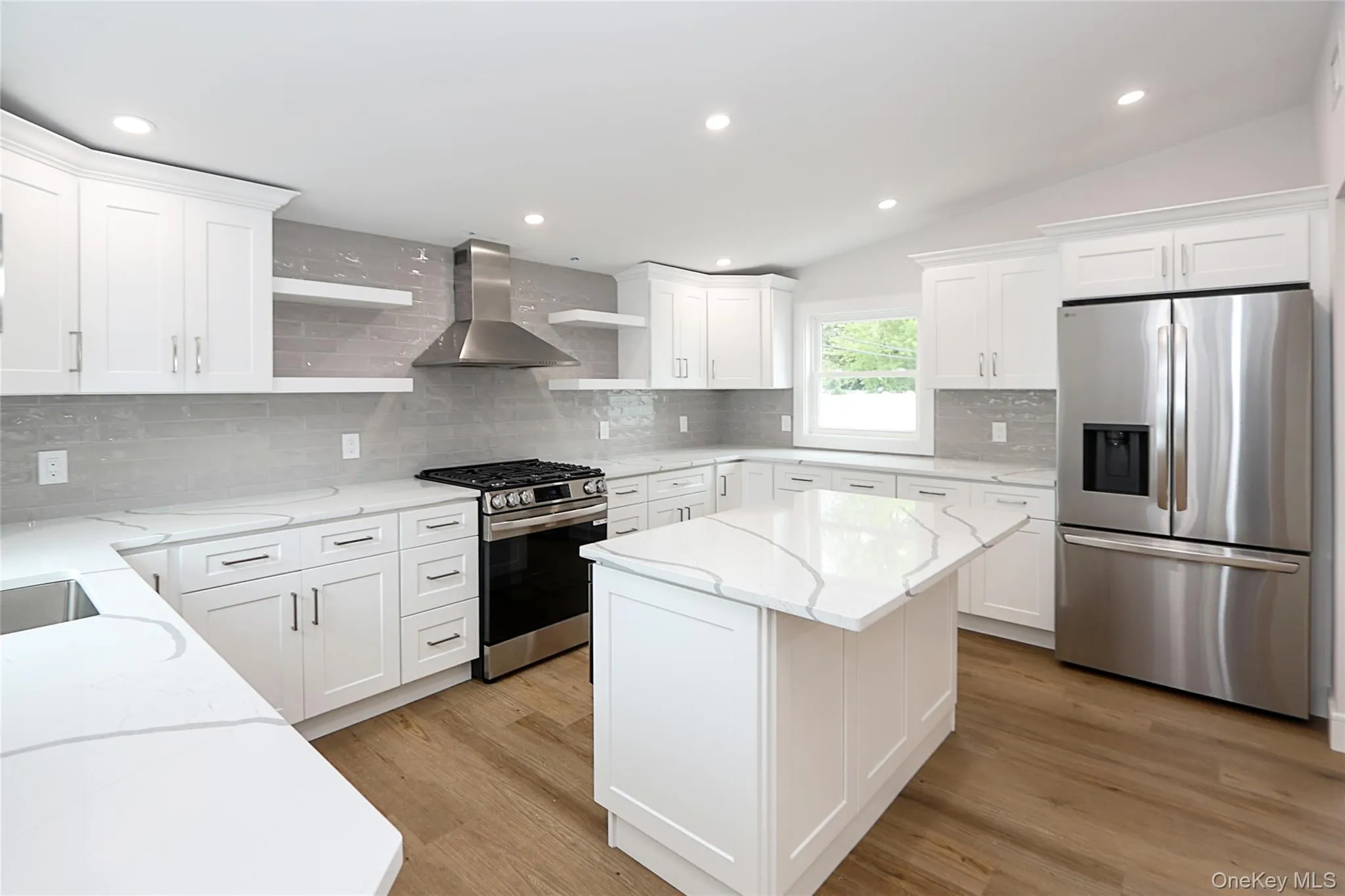 224 Hungry Harbor Road, Hempstead, NY, 3 Bedrooms Bedrooms, 8 Rooms Rooms,2 BathroomsBathrooms,Residential,For Rent,Hungry Harbor,0,1057421 224 Hungry Harbor Road, Hempstead, NY, 3 Bedrooms Bedrooms, 8 Rooms Rooms,2 BathroomsBathrooms,Residential,For Rent,Hungry Harbor,0,1057421