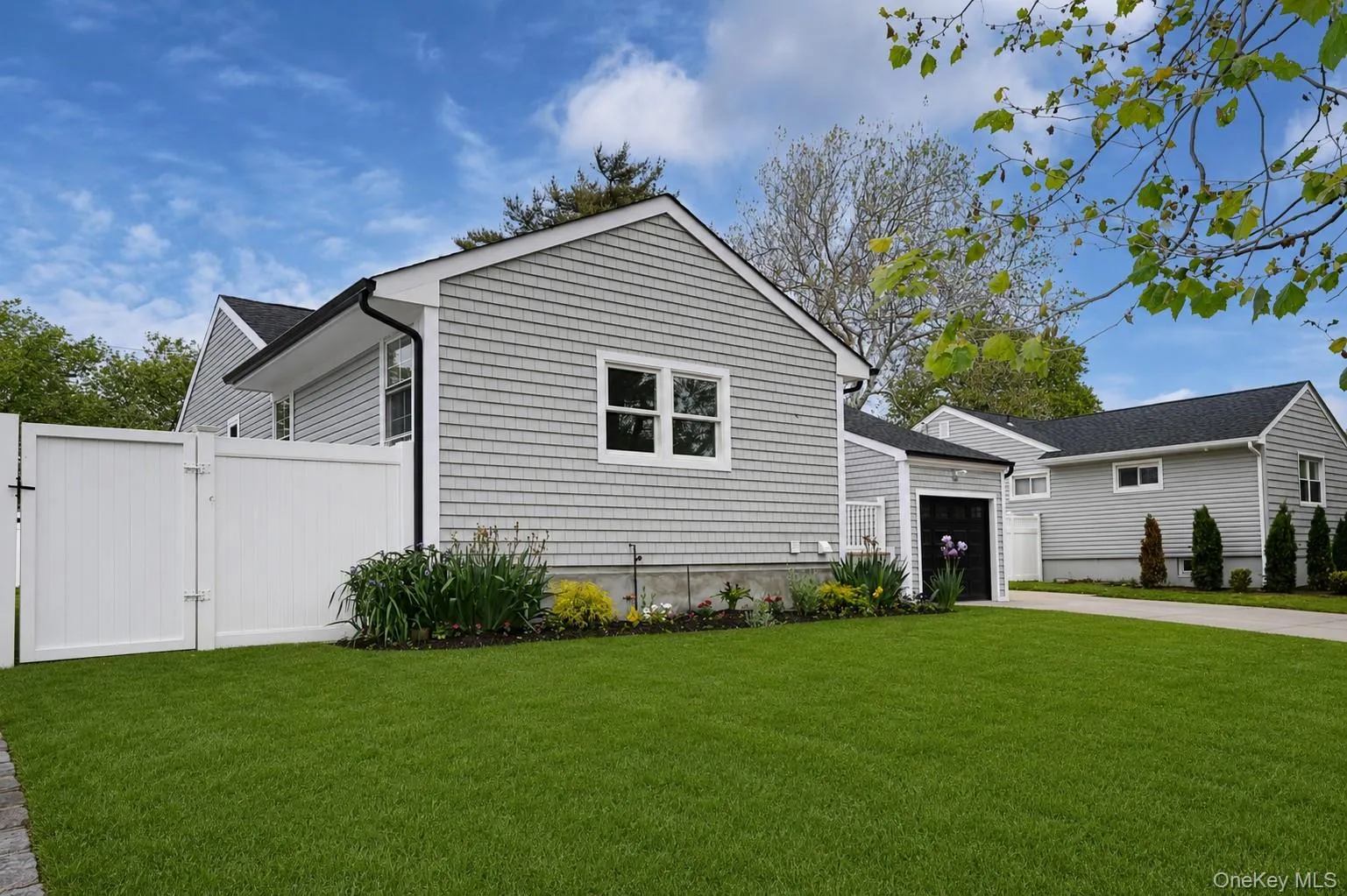 224 Hungry Harbor Road, Hempstead, NY, 3 Bedrooms Bedrooms, 8 Rooms Rooms,2 BathroomsBathrooms,Residential,For Rent,Hungry Harbor,0,1057421 224 Hungry Harbor Road, Hempstead, NY, 3 Bedrooms Bedrooms, 8 Rooms Rooms,2 BathroomsBathrooms,Residential,For Rent,Hungry Harbor,0,1057421