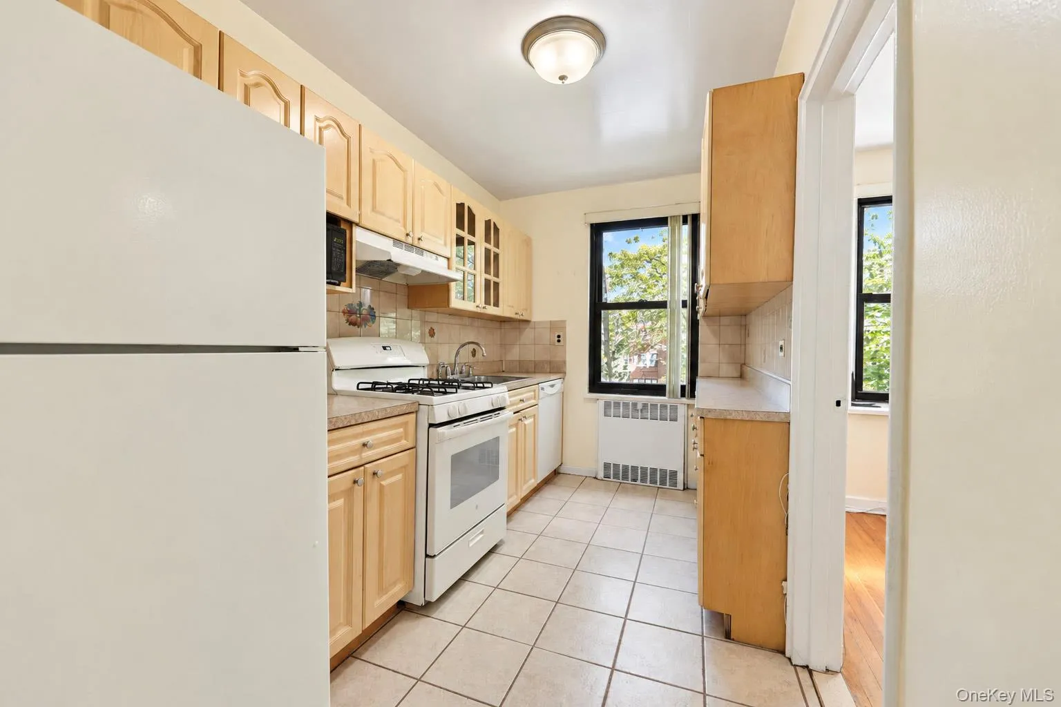 151 Hartsdale Avenue, Greenburgh, NY, 1 Bedroom Bedrooms, 4 Rooms Rooms,1 BathroomBathrooms,Residential,For Rent,Hartsdale,0,1057423 151 Hartsdale Avenue, Greenburgh, NY, 1 Bedroom Bedrooms, 4 Rooms Rooms,1 BathroomBathrooms,Residential,For Rent,Hartsdale,0,1057423