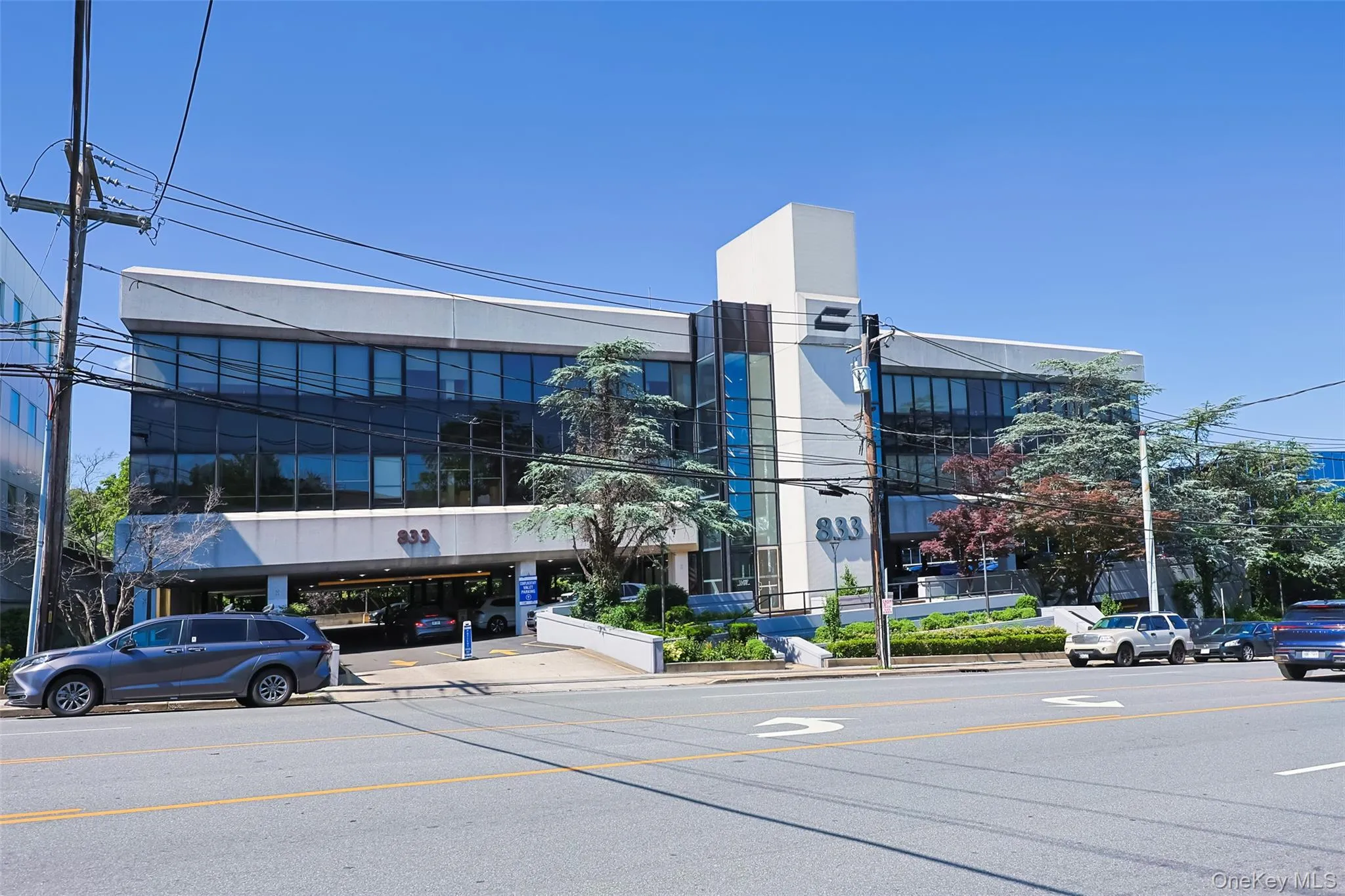 833 Northern Boulevard, North Hempstead, NY, ,Commercial Lease,For Rent,Northern,0,1057426 833 Northern Boulevard, North Hempstead, NY, ,Commercial Lease,For Rent,Northern,0,1057426
