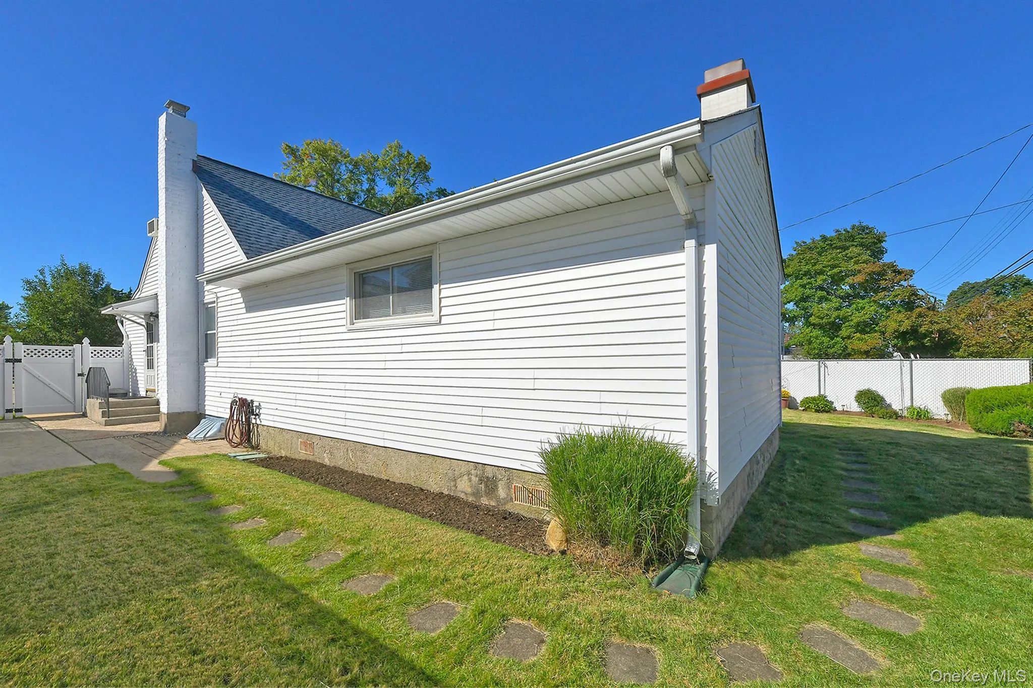 3153 Ward Lane, Hempstead, NY, 4 Bedrooms Bedrooms, 11 Rooms Rooms,2 BathroomsBathrooms,Residential,For Rent,Ward,0,1057428 3153 Ward Lane, Hempstead, NY, 4 Bedrooms Bedrooms, 11 Rooms Rooms,2 BathroomsBathrooms,Residential,For Rent,Ward,0,1057428