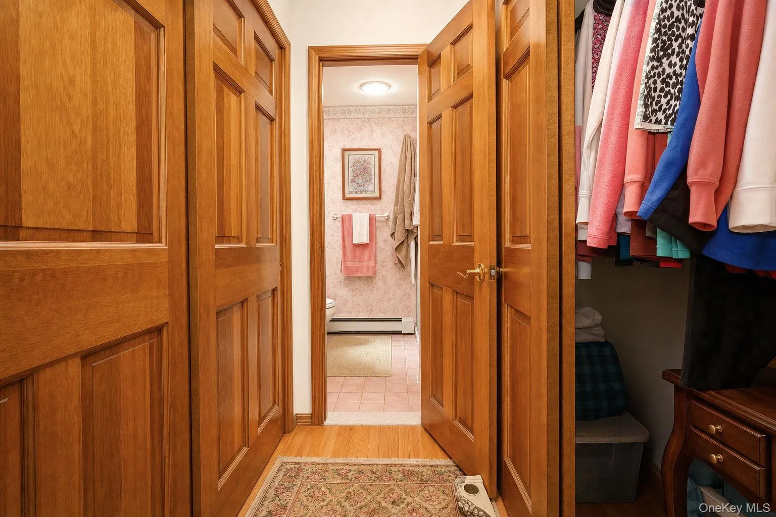 His and hers closets with storage His and hers closets with storage