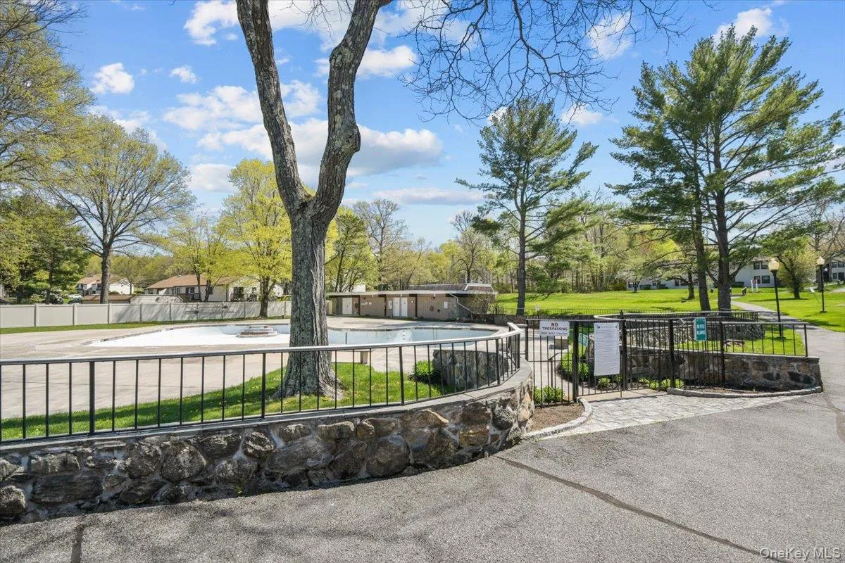 105 Village Road, Yorktown, NY, 1 Bedroom Bedrooms, 4 Rooms Rooms,1 BathroomBathrooms,Residential Lease,For Rent,Village,0,1057433 105 Village Road, Yorktown, NY, 1 Bedroom Bedrooms, 4 Rooms Rooms,1 BathroomBathrooms,Residential Lease,For Rent,Village,0,1057433