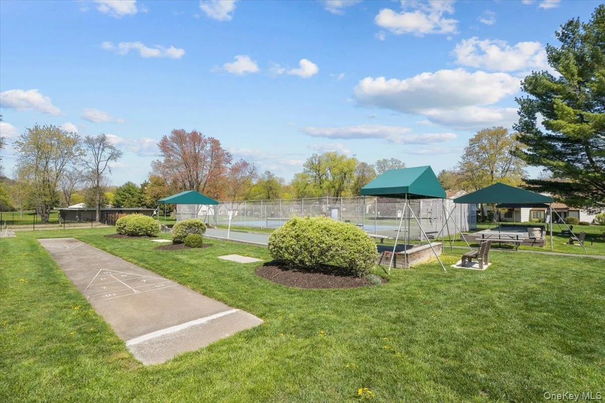 105 Village Road, Yorktown, NY, 1 Bedroom Bedrooms, 4 Rooms Rooms,1 BathroomBathrooms,Residential Lease,For Rent,Village,0,1057433 105 Village Road, Yorktown, NY, 1 Bedroom Bedrooms, 4 Rooms Rooms,1 BathroomBathrooms,Residential Lease,For Rent,Village,0,1057433