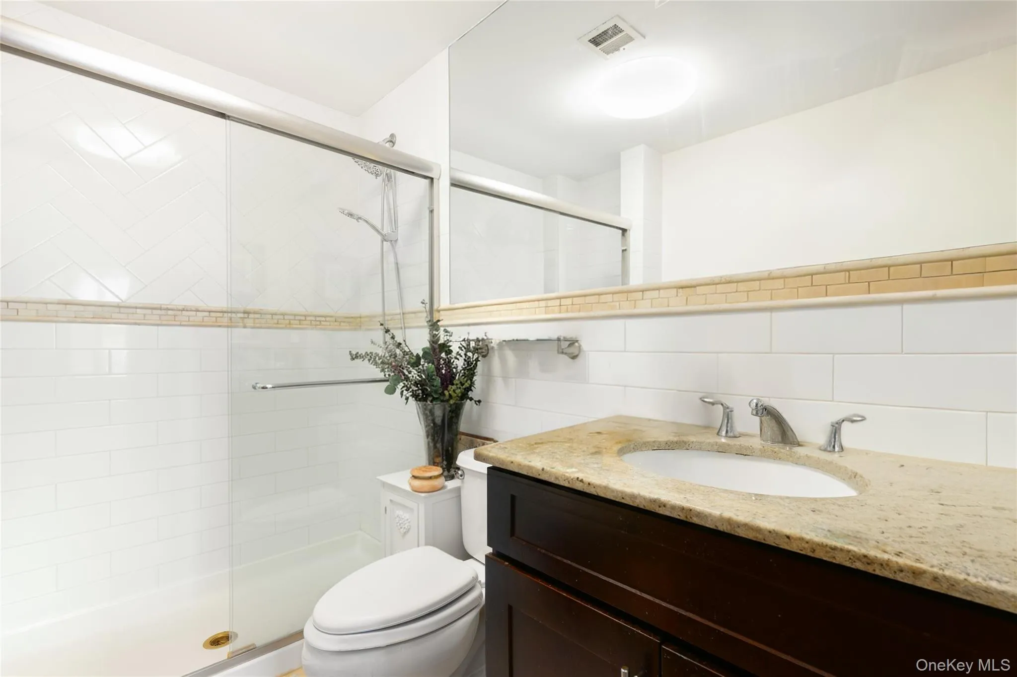 151 Beach 96, New York, NY, 2 Bedrooms Bedrooms, 6 Rooms Rooms,2 BathroomsBathrooms,Residential,For Rent,Beach 96,0,1057437 151 Beach 96, New York, NY, 2 Bedrooms Bedrooms, 6 Rooms Rooms,2 BathroomsBathrooms,Residential,For Rent,Beach 96,0,1057437