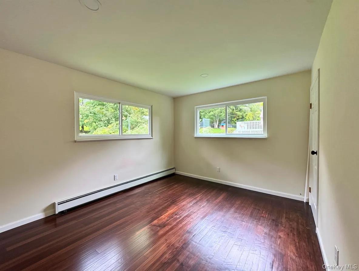 11 Everett Road, Carmel, NY, 3 Bedrooms Bedrooms, 10 Rooms Rooms,2 BathroomsBathrooms,Residential,For Rent,Everett,0,1057439 11 Everett Road, Carmel, NY, 3 Bedrooms Bedrooms, 10 Rooms Rooms,2 BathroomsBathrooms,Residential,For Rent,Everett,0,1057439