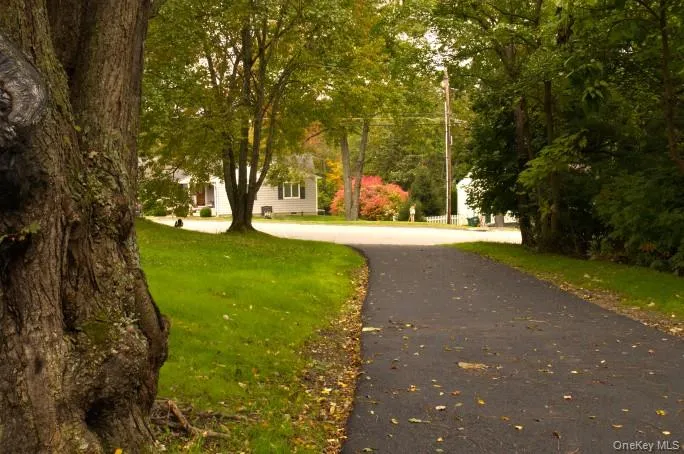 11 Everett Road, Carmel, NY, 3 Bedrooms Bedrooms, 10 Rooms Rooms,2 BathroomsBathrooms,Residential,For Rent,Everett,0,1057439 11 Everett Road, Carmel, NY, 3 Bedrooms Bedrooms, 10 Rooms Rooms,2 BathroomsBathrooms,Residential,For Rent,Everett,0,1057439