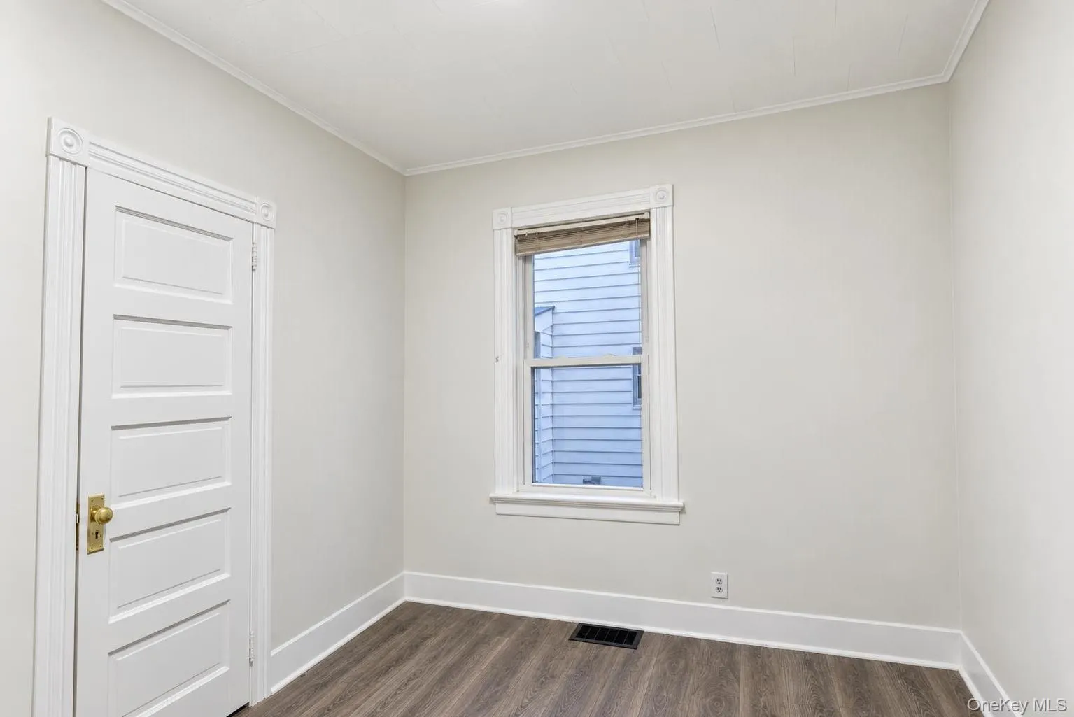 54 Ogden Street, Middletown, NY, 3 Bedrooms Bedrooms, 5 Rooms Rooms,1 BathroomBathrooms,Residential Lease,For Rent,Ogden,0,1057453 54 Ogden Street, Middletown, NY, 3 Bedrooms Bedrooms, 5 Rooms Rooms,1 BathroomBathrooms,Residential Lease,For Rent,Ogden,0,1057453