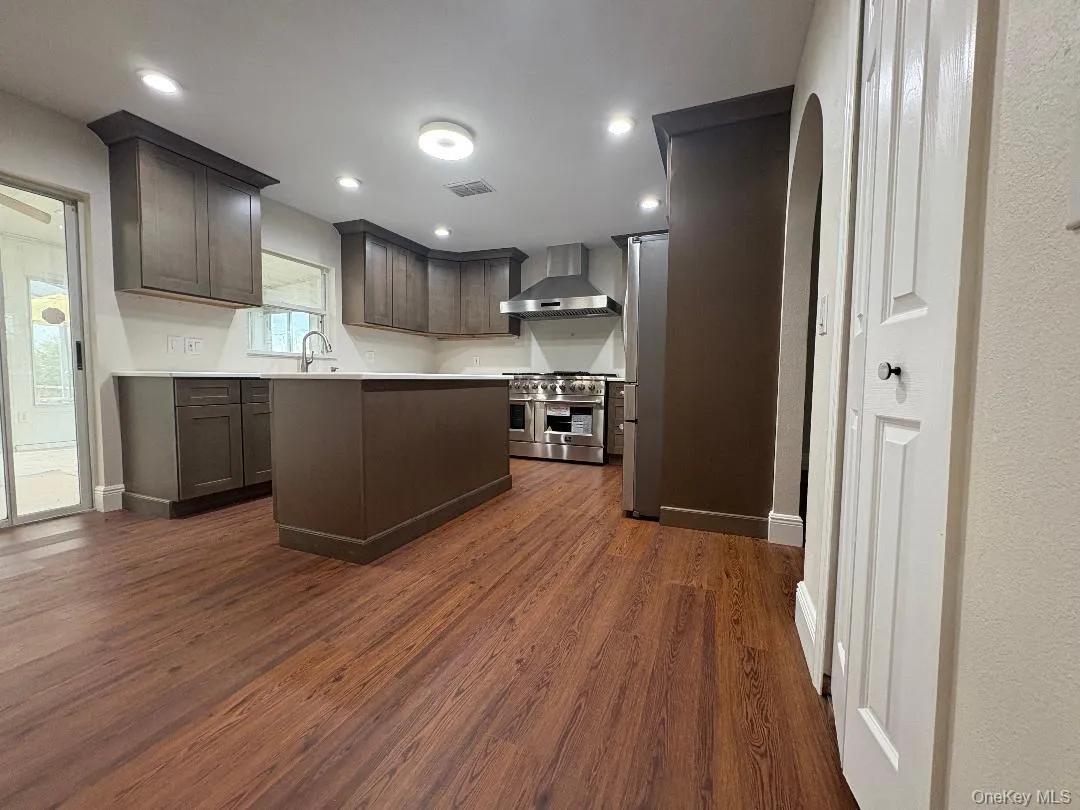 16122 Denham Court, Clermont, NY, 4 Bedrooms Bedrooms, 8 Rooms Rooms,2 BathroomsBathrooms,Residential,For Rent,Denham,0,1057459 16122 Denham Court, Clermont, NY, 4 Bedrooms Bedrooms, 8 Rooms Rooms,2 BathroomsBathrooms,Residential,For Rent,Denham,0,1057459