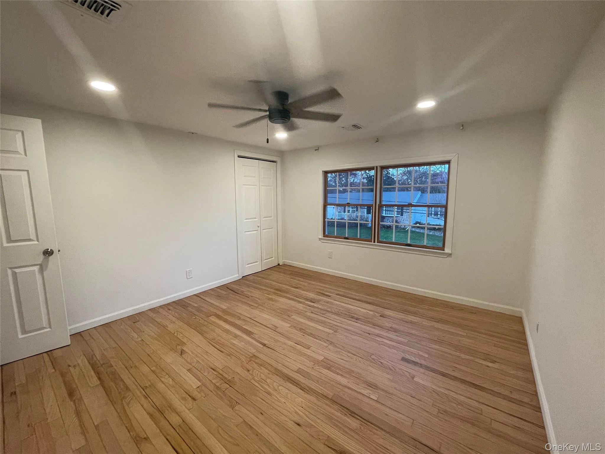368 Ontario Street, Islip, NY, 4 Bedrooms Bedrooms, 9 Rooms Rooms,3 BathroomsBathrooms,Residential Lease,For Rent,Ontario,0,1057462 368 Ontario Street, Islip, NY, 4 Bedrooms Bedrooms, 9 Rooms Rooms,3 BathroomsBathrooms,Residential Lease,For Rent,Ontario,0,1057462