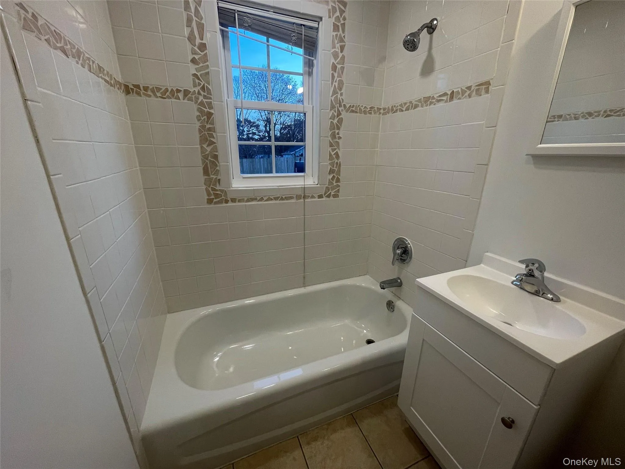 368 Ontario Street, Islip, NY, 4 Bedrooms Bedrooms, 9 Rooms Rooms,3 BathroomsBathrooms,Residential Lease,For Rent,Ontario,0,1057462 368 Ontario Street, Islip, NY, 4 Bedrooms Bedrooms, 9 Rooms Rooms,3 BathroomsBathrooms,Residential Lease,For Rent,Ontario,0,1057462