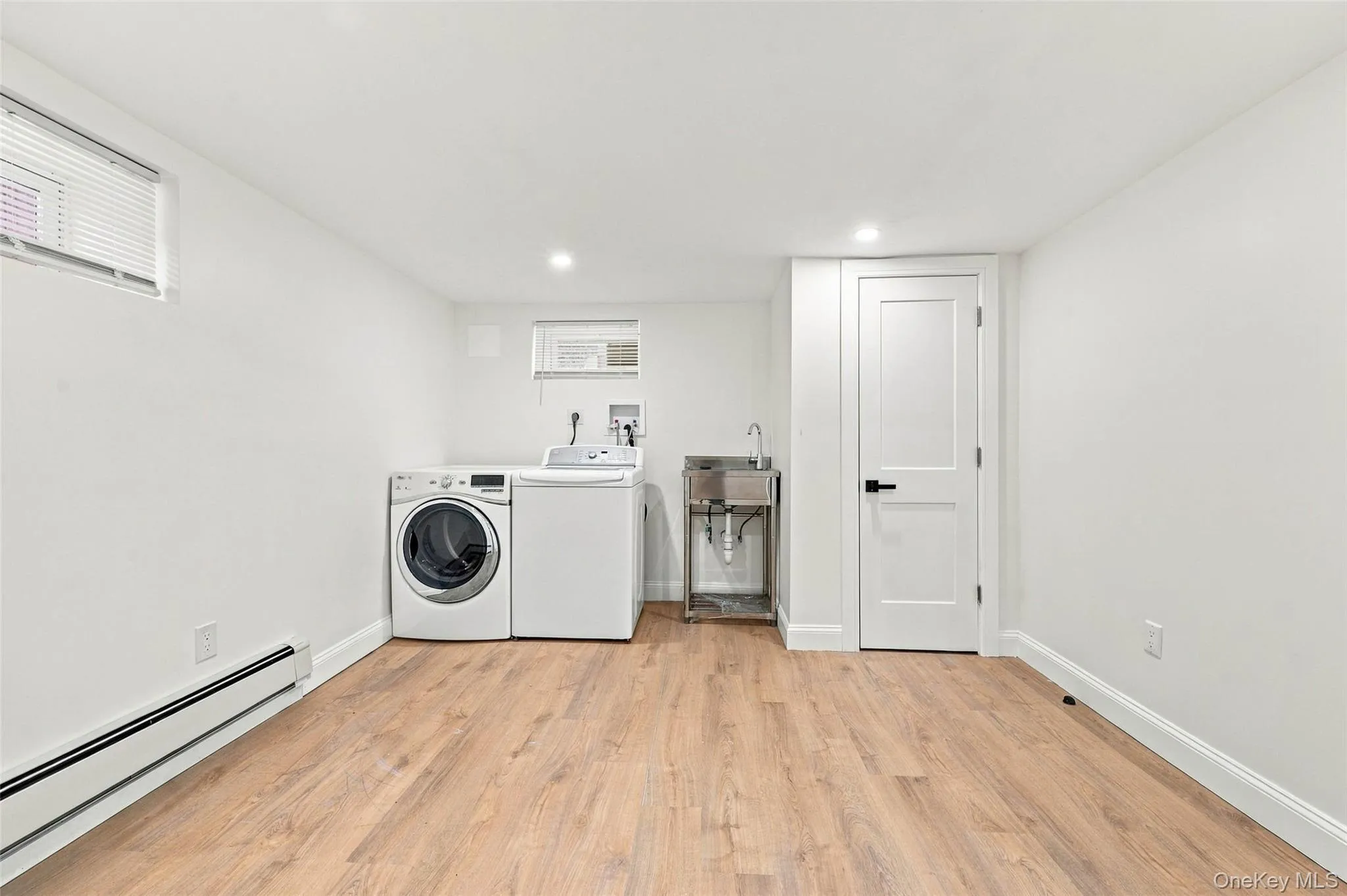 60 Mirin Avenue, Hempstead, NY, 4 Bedrooms Bedrooms, 7 Rooms Rooms,2 BathroomsBathrooms,Residential Lease,For Rent,Mirin,0,1057466 60 Mirin Avenue, Hempstead, NY, 4 Bedrooms Bedrooms, 7 Rooms Rooms,2 BathroomsBathrooms,Residential Lease,For Rent,Mirin,0,1057466