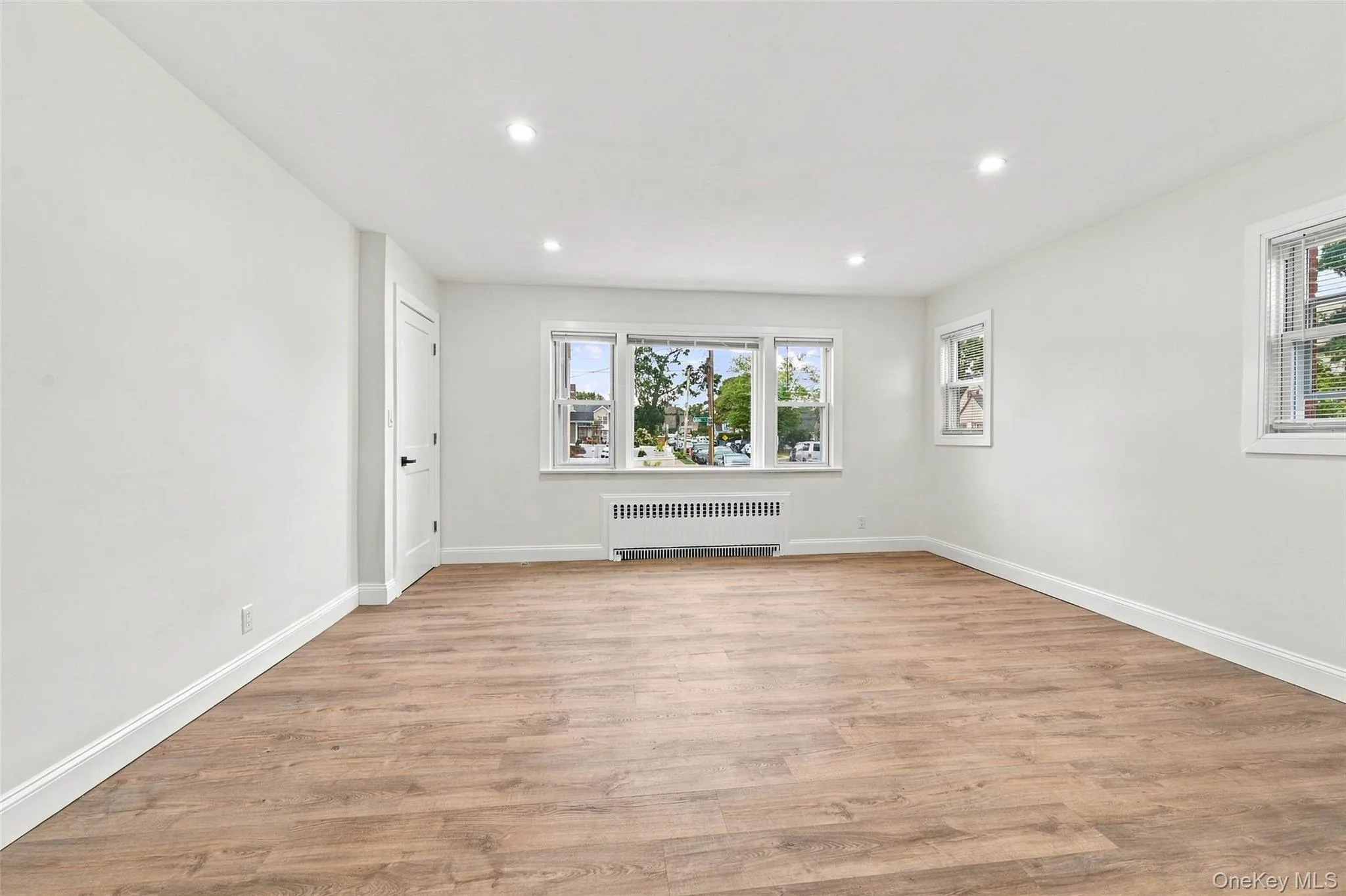 60 Mirin Avenue, Hempstead, NY, 4 Bedrooms Bedrooms, 7 Rooms Rooms,2 BathroomsBathrooms,Residential Lease,For Rent,Mirin,0,1057466 60 Mirin Avenue, Hempstead, NY, 4 Bedrooms Bedrooms, 7 Rooms Rooms,2 BathroomsBathrooms,Residential Lease,For Rent,Mirin,0,1057466