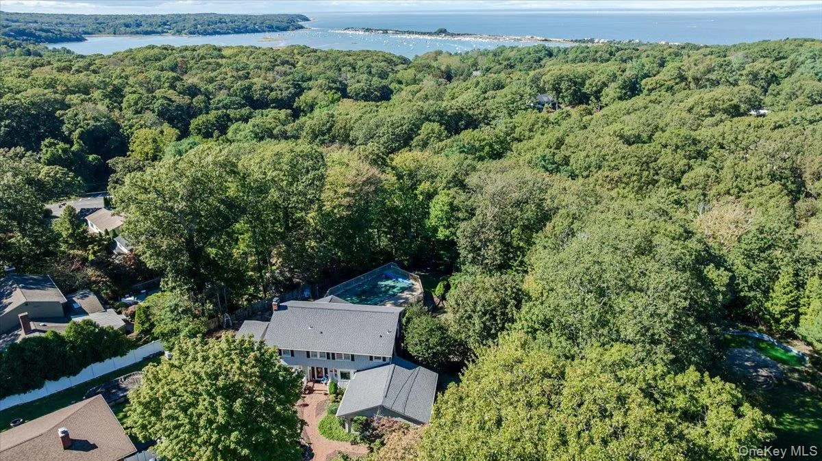 12 Knoll Crest, Brookhaven, NY, 4 Bedrooms Bedrooms, 9 Rooms Rooms,2 BathroomsBathrooms,Residential,For Rent,Knoll,0,1057467 12 Knoll Crest, Brookhaven, NY, 4 Bedrooms Bedrooms, 9 Rooms Rooms,2 BathroomsBathrooms,Residential,For Rent,Knoll,0,1057467